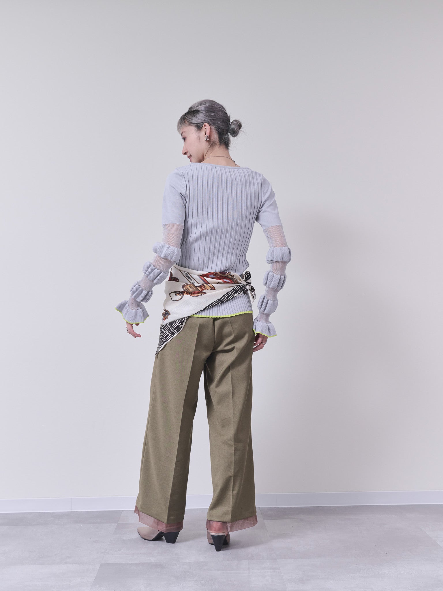 ヘムシアーパンツ　[605521] khaki