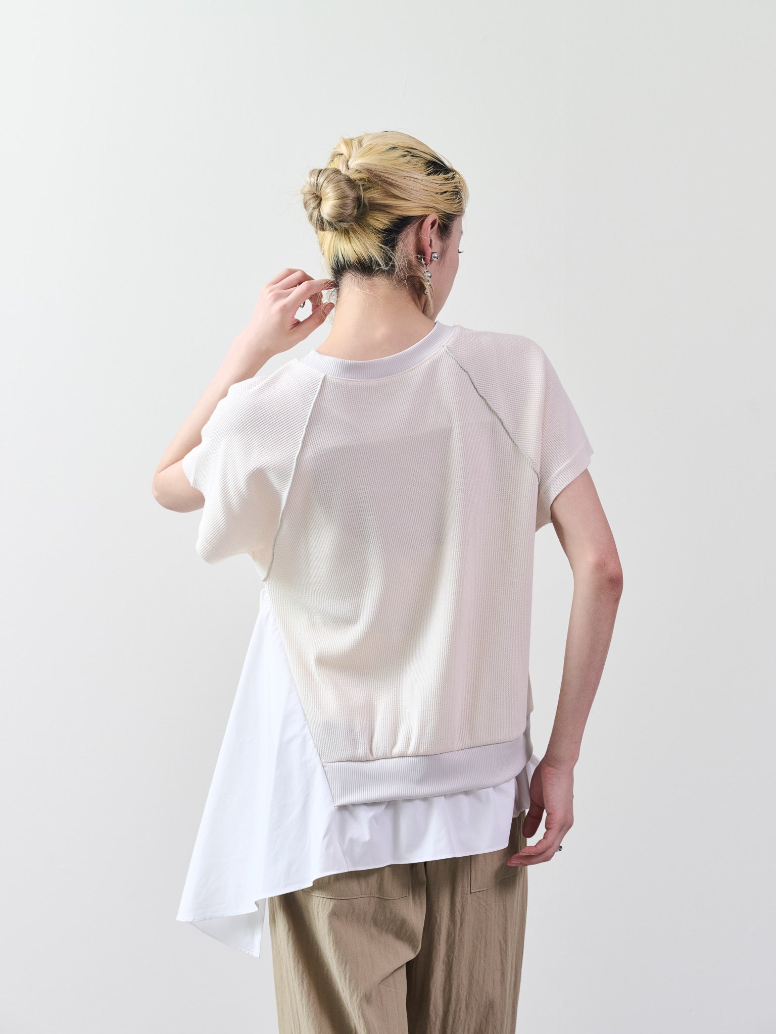 ワッフルアームホール配色アシメヘムトップス [601399] ivory