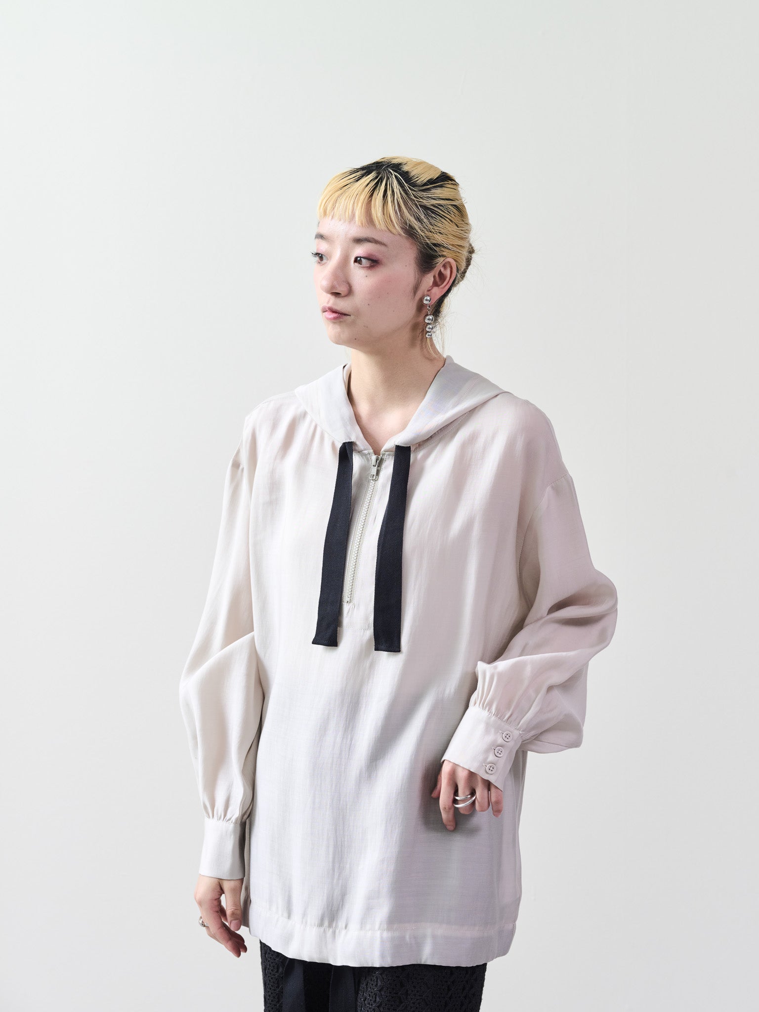 テープ配色シアーフーディートップス [601331] light beige