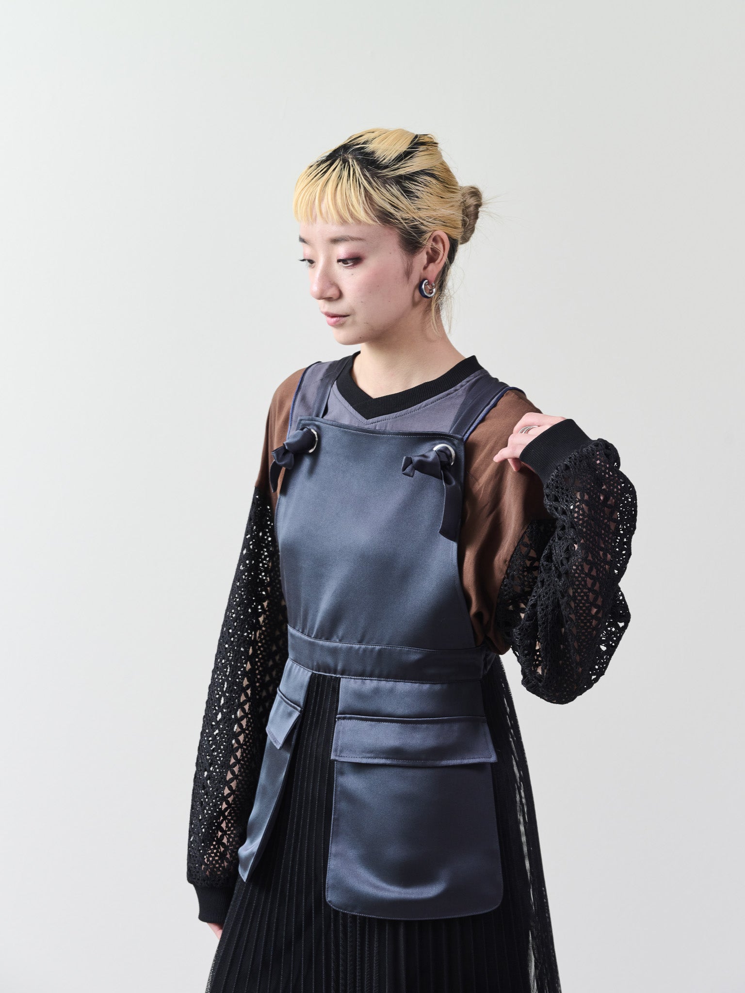 ❤️専用です★アルベロベロ❣️素敵なワンピース メッシュプリーツサロペットワンピース [601330] black