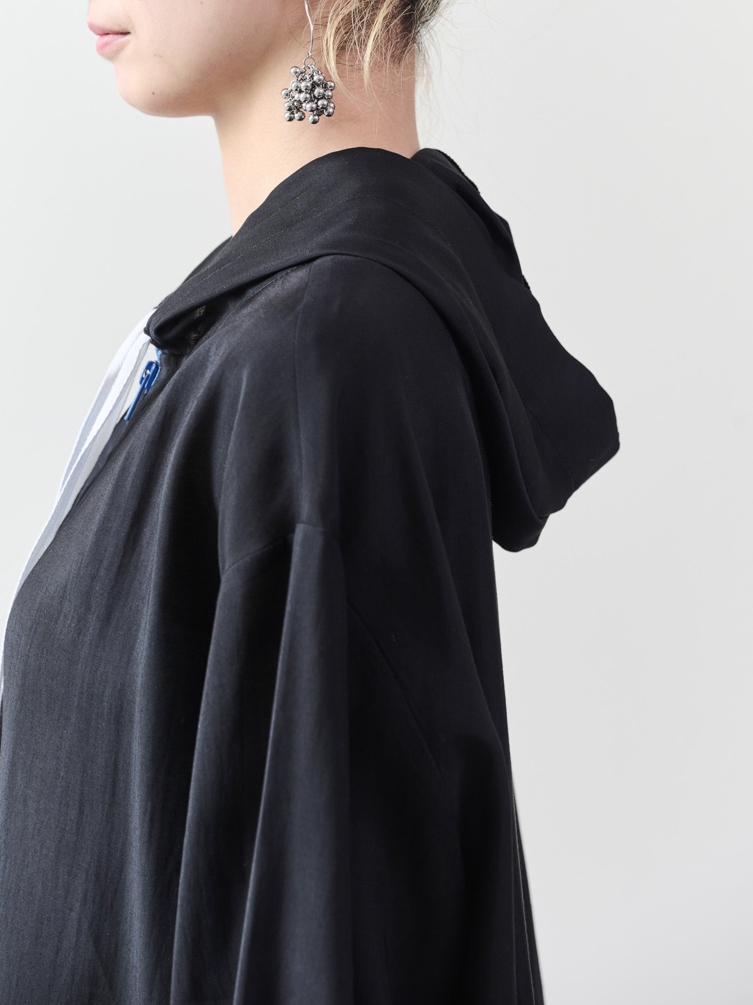 テープ配色シアーフーディートップス [601331] black