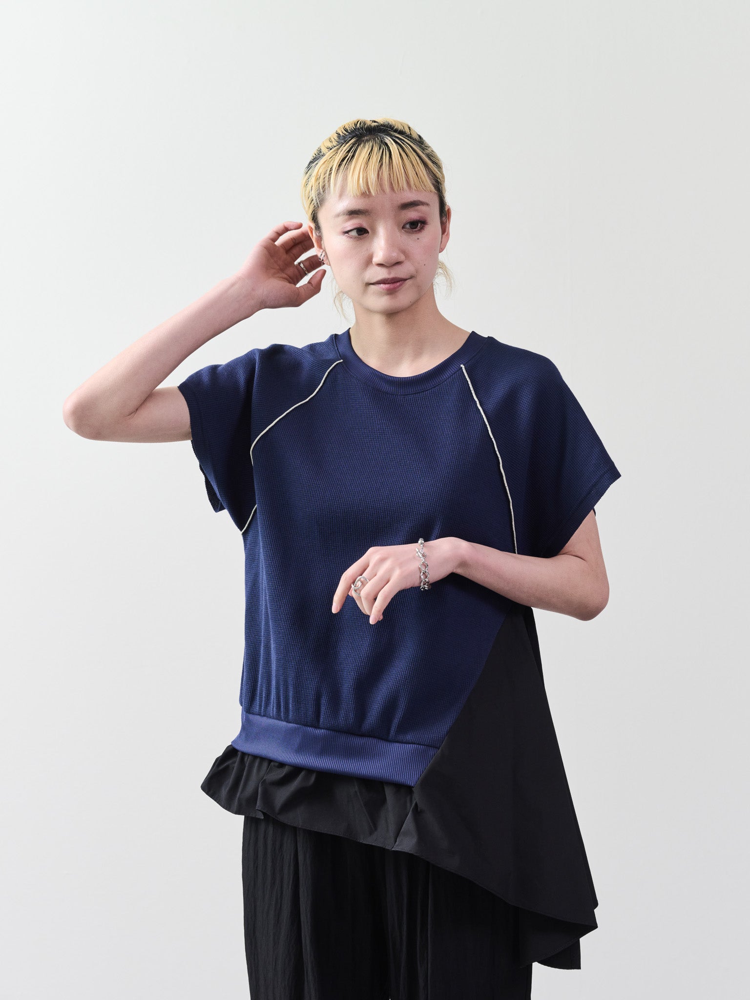 ワッフルアームホール配色アシメヘムトップス [601399] navy