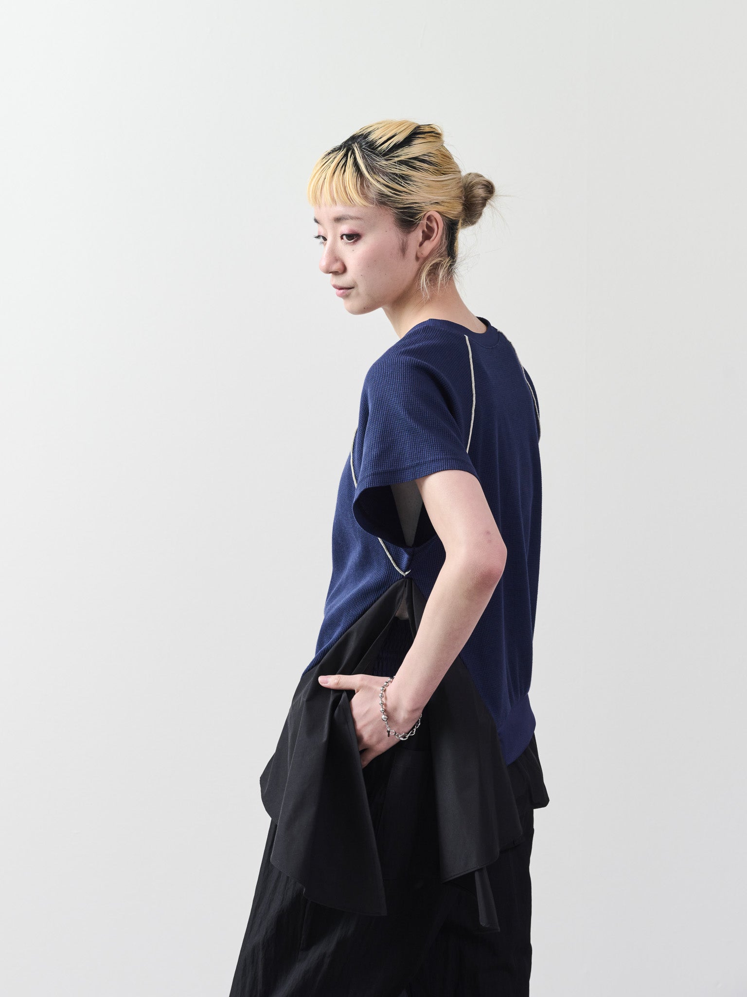 ワッフルアームホール配色アシメヘムトップス [601399] navy