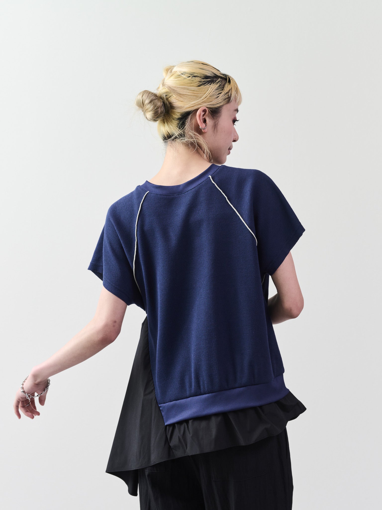 ワッフルアームホール配色アシメヘムトップス [601399] navy
