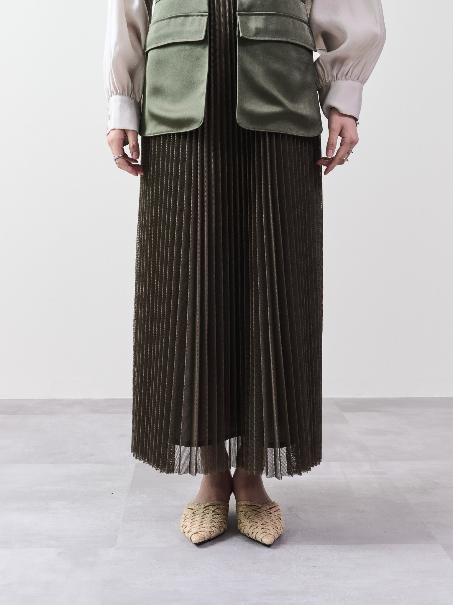 メッシュプリーツサロペットワンピース [601330] khaki