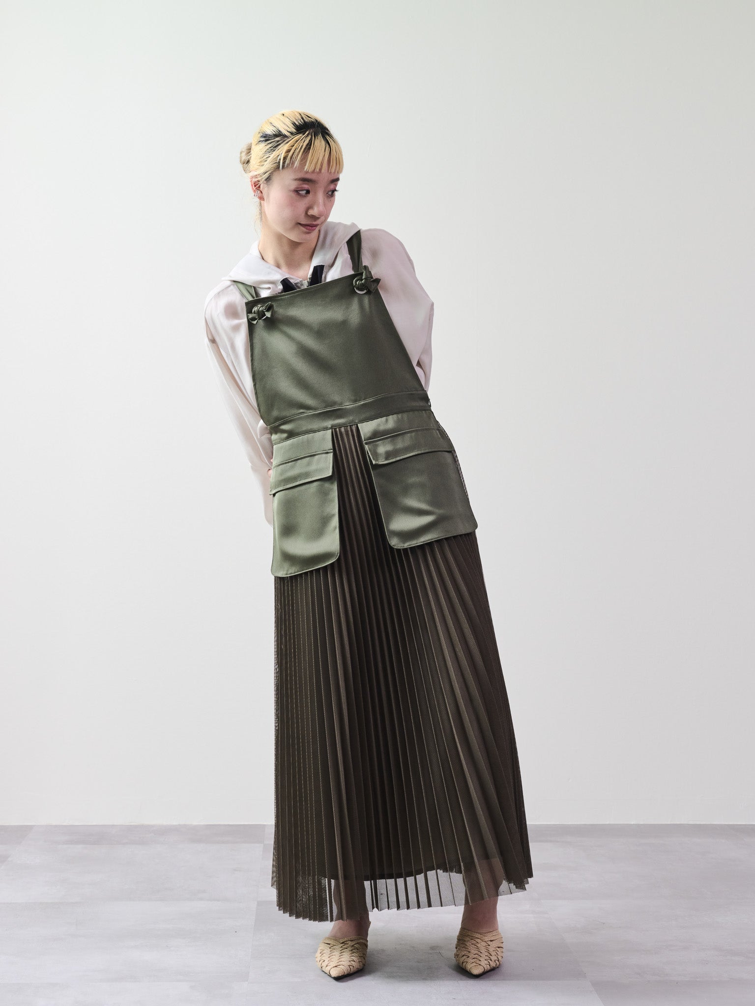 メッシュプリーツサロペットワンピース [601330] khaki