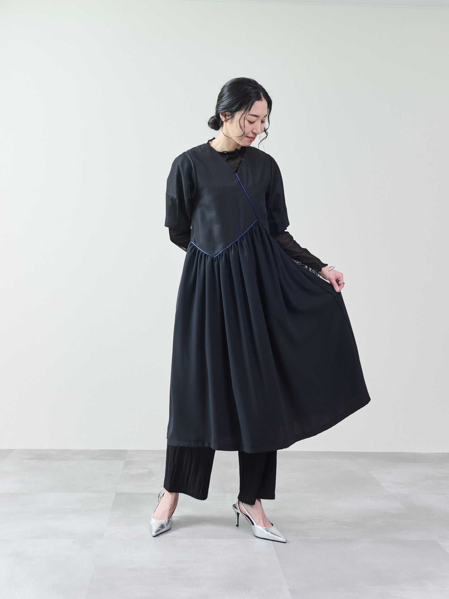 配色パイピングパネルフレアワンピース [601320] black