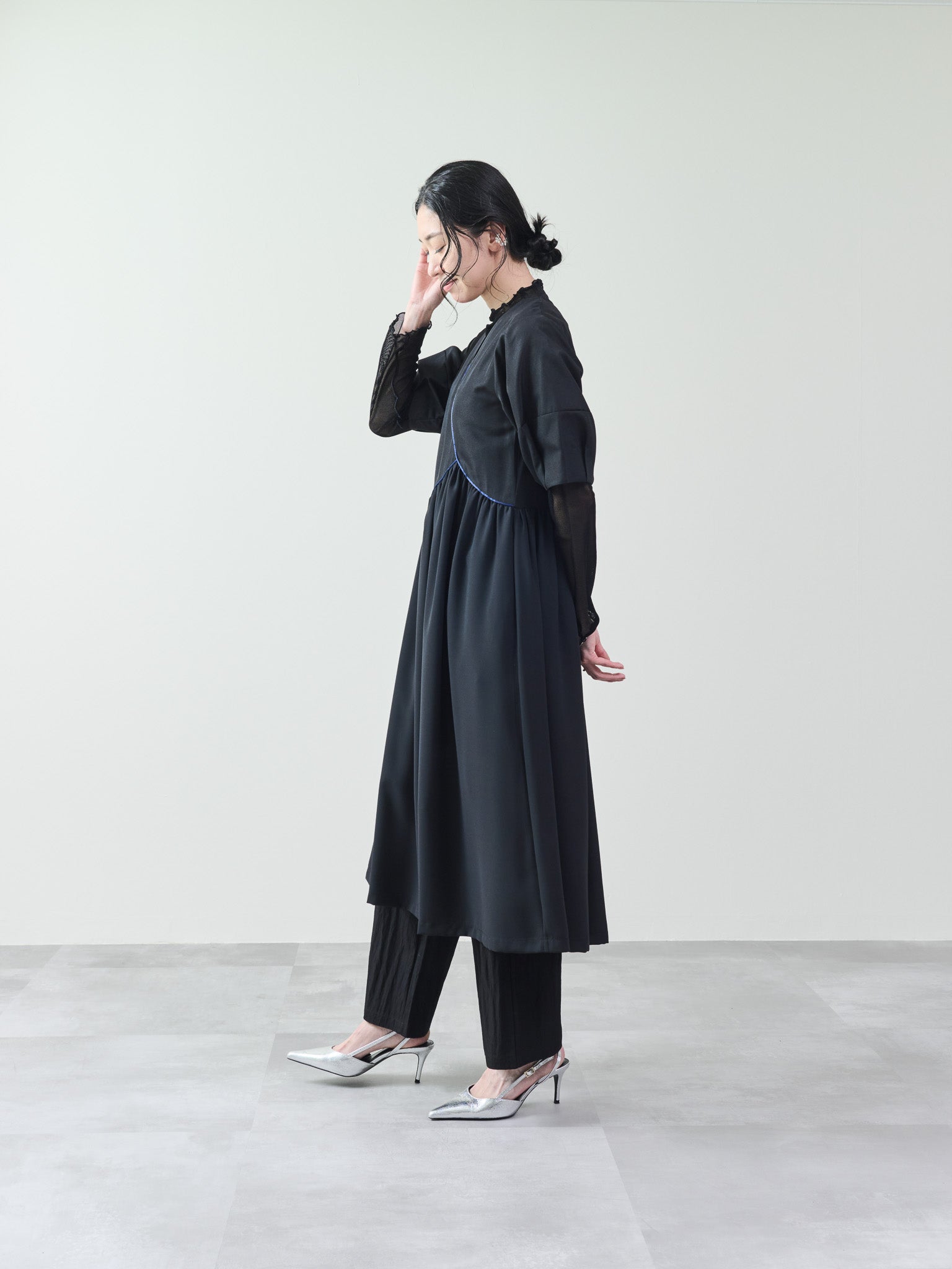 配色パイピングパネルフレアワンピース [601320] black