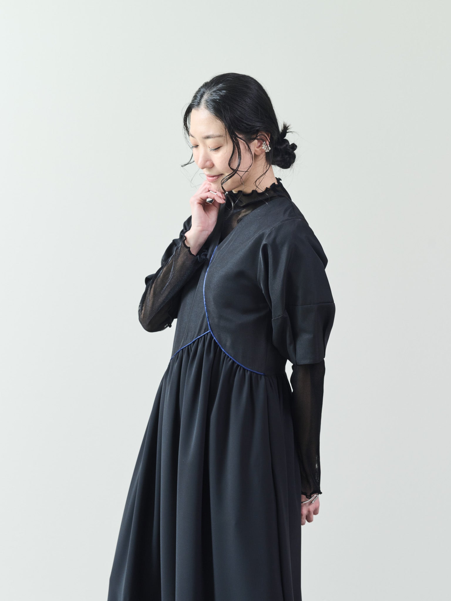 配色パイピングパネルフレアワンピース [601320] black