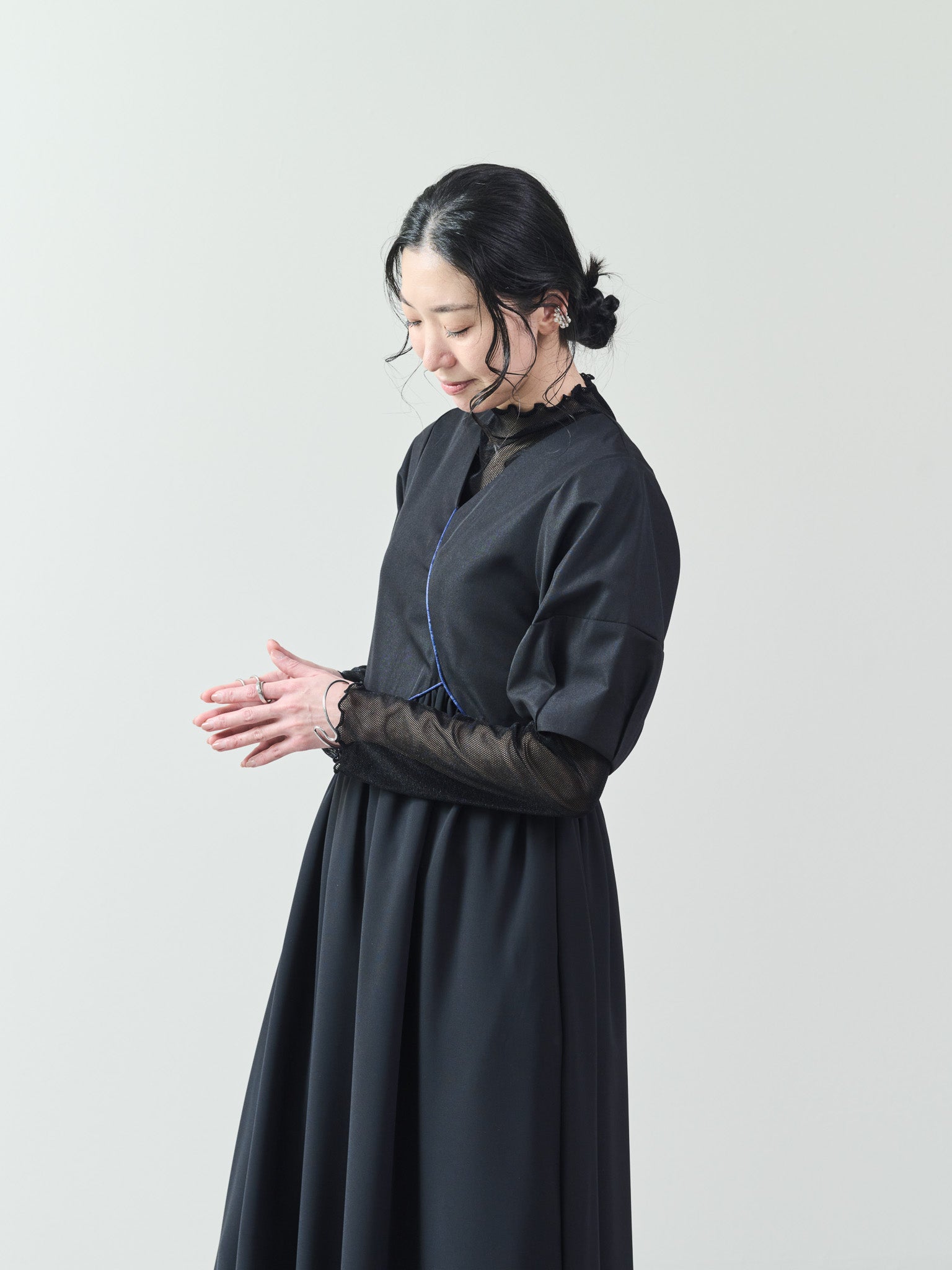配色パイピングパネルフレアワンピース [601320] black