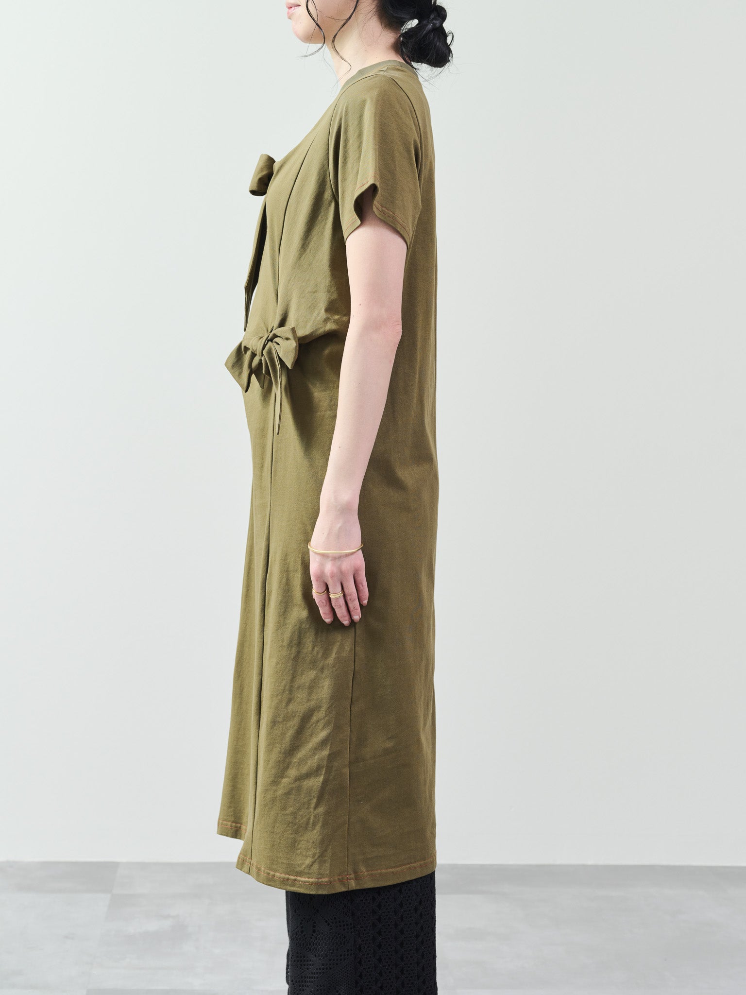 フロントリボン配色ステッチワンピース [601326] khaki