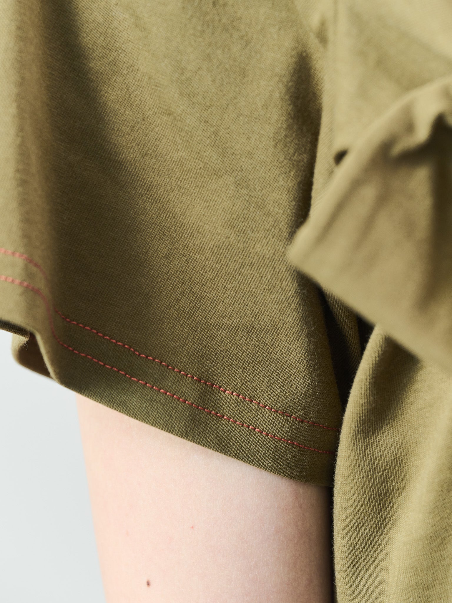 フロントリボン配色ステッチワンピース [601326] khaki