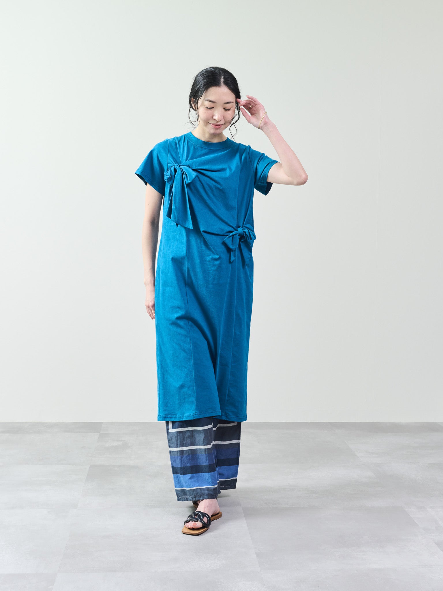 フロントリボン配色ステッチワンピース [601326] blue