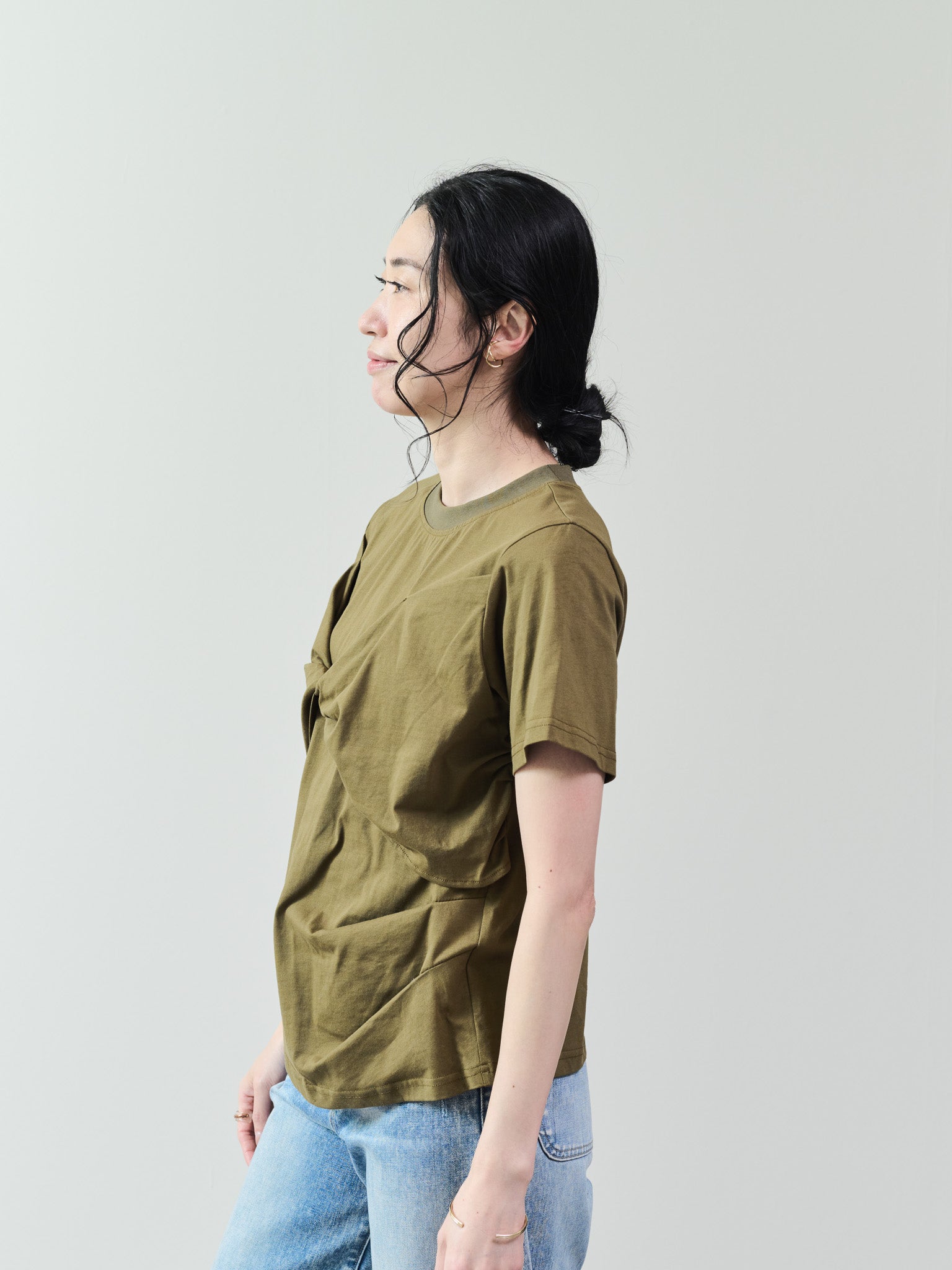 フロントツイストアシメヘムトップス [601325] khaki