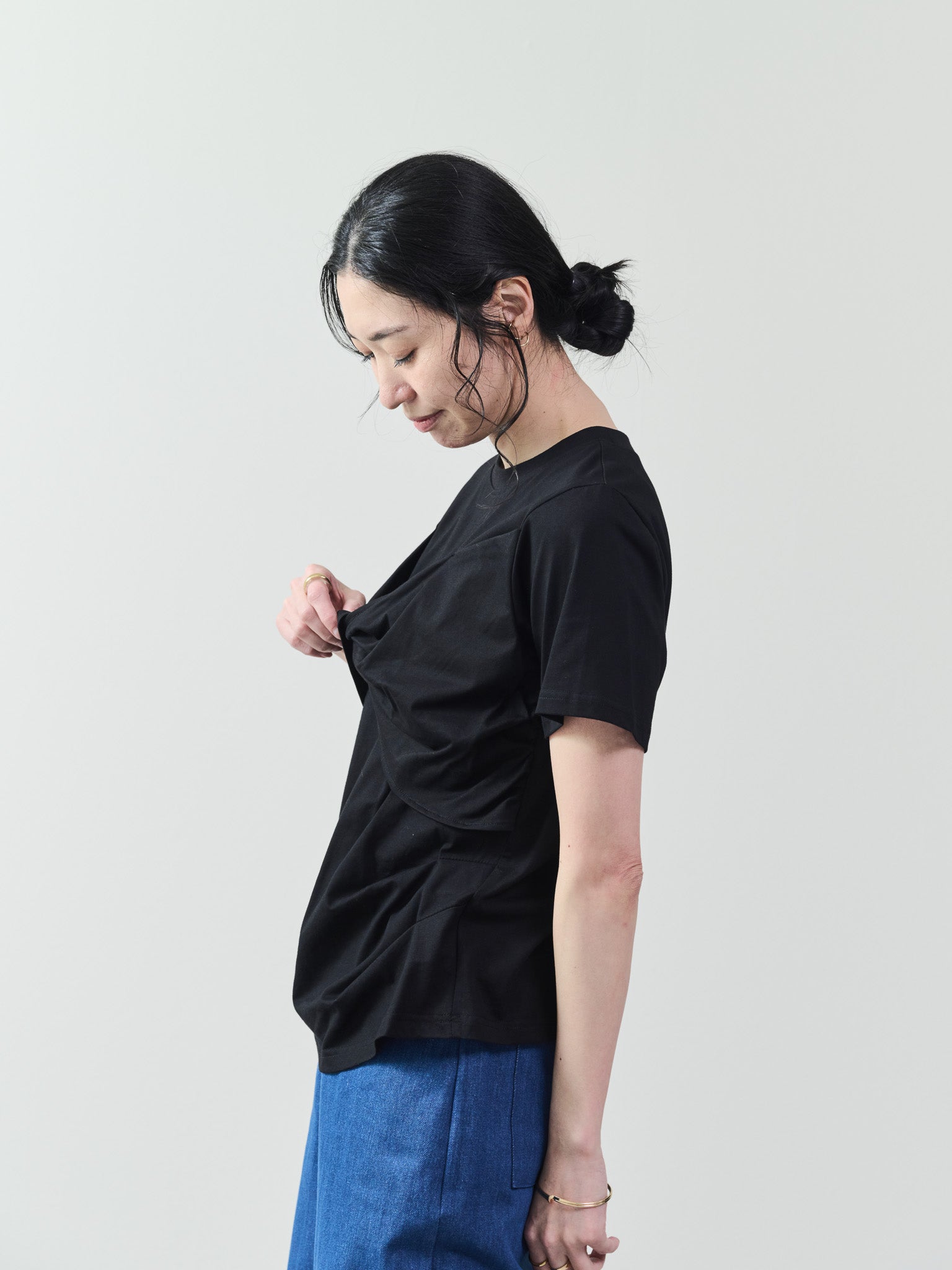 フロントツイストアシメヘムトップス [601325] black
