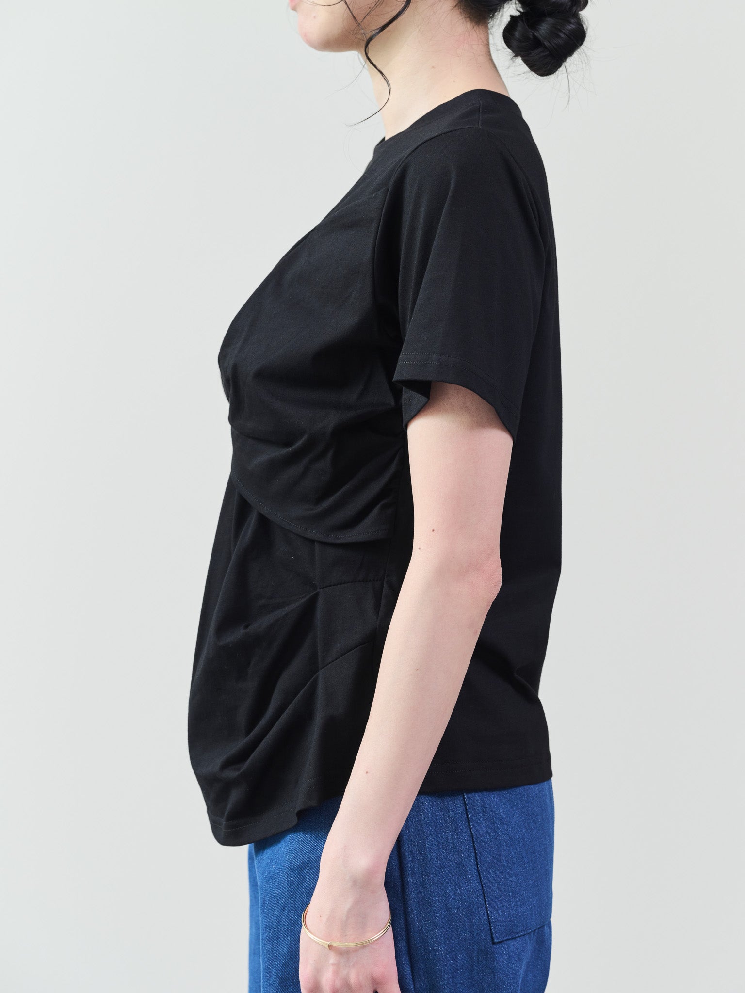 フロントツイストアシメヘムトップス [601325] black