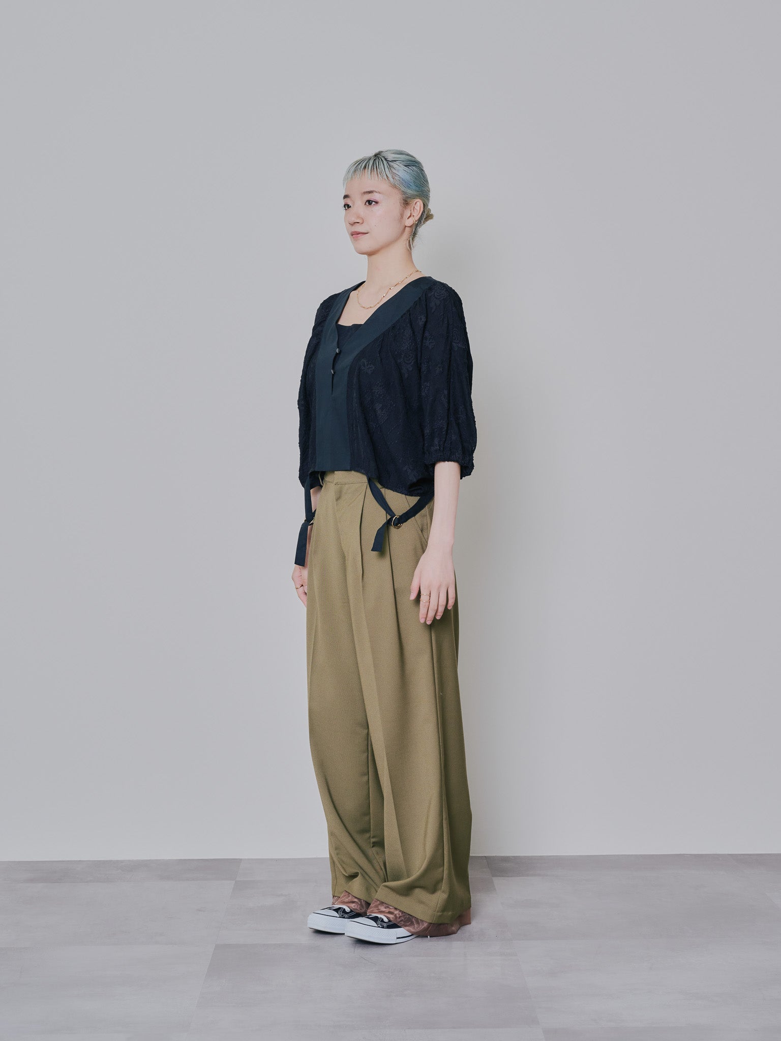 ヘムシアーパンツ　[605521] khaki