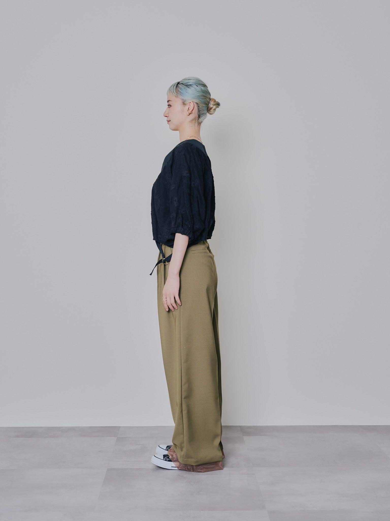 ヘムシアーパンツ　[605521] khaki