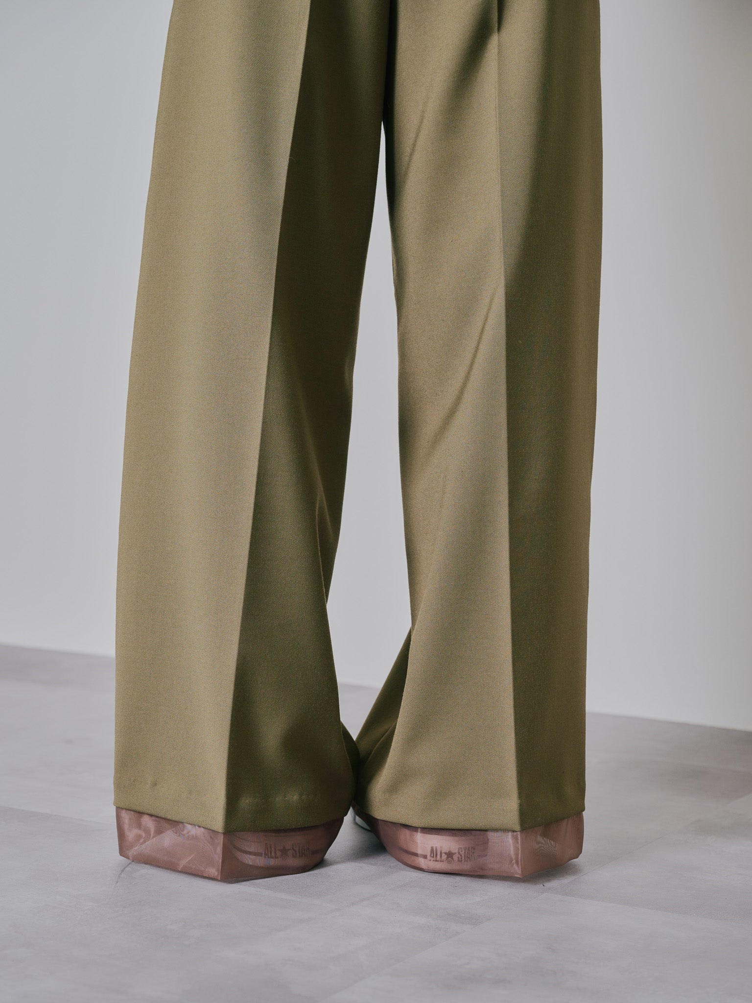 ヘムシアーパンツ　[605521] khaki