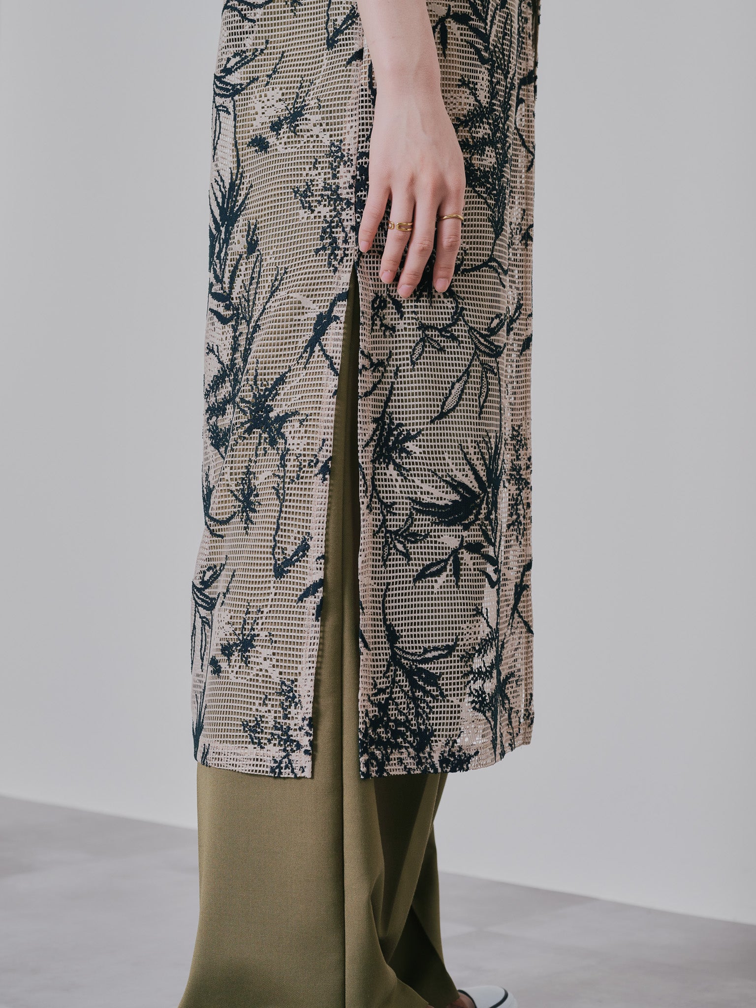 ボタニカルレースジレ [603311] beige
