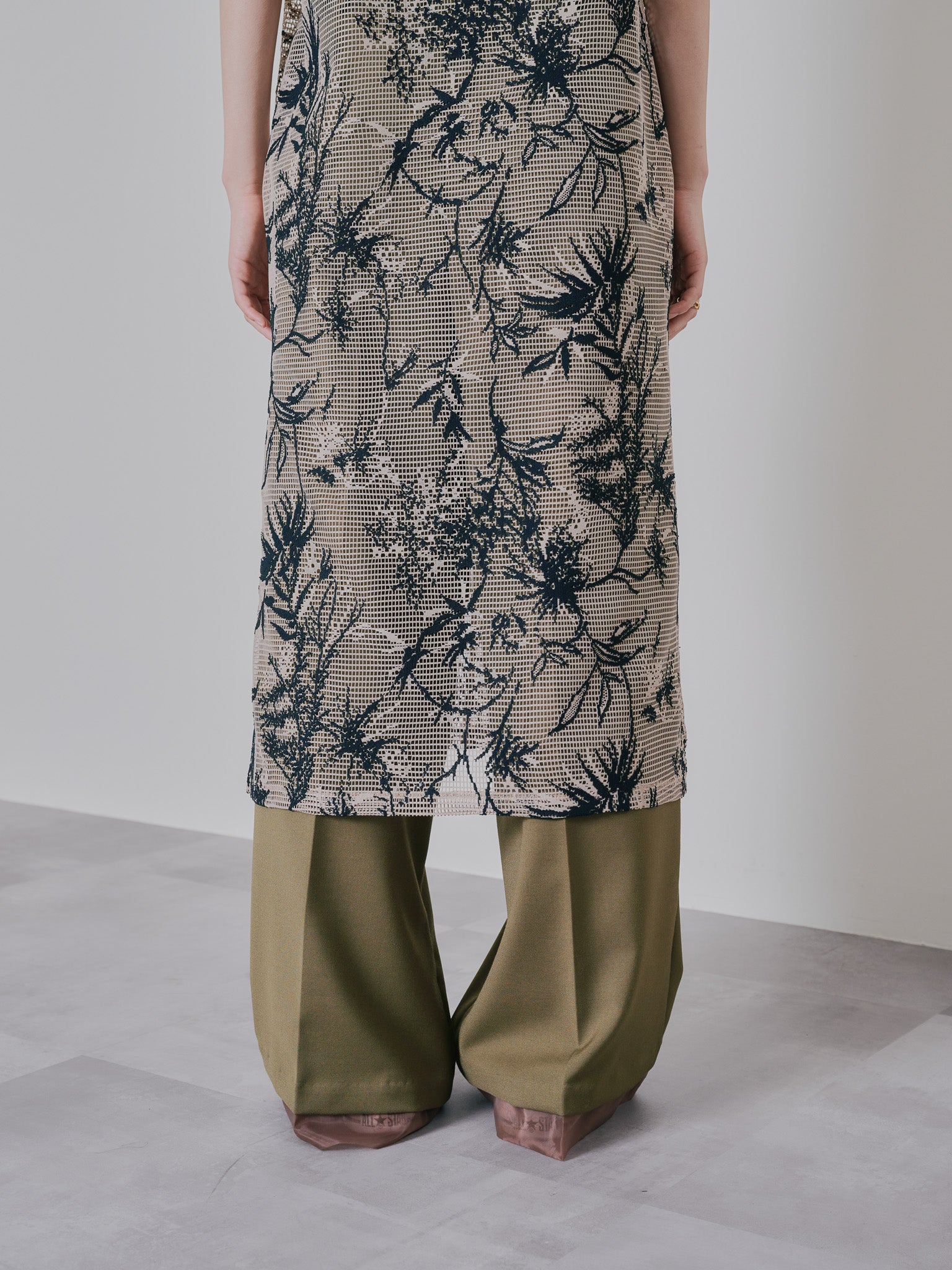 ボタニカルレースジレ [603311] beige