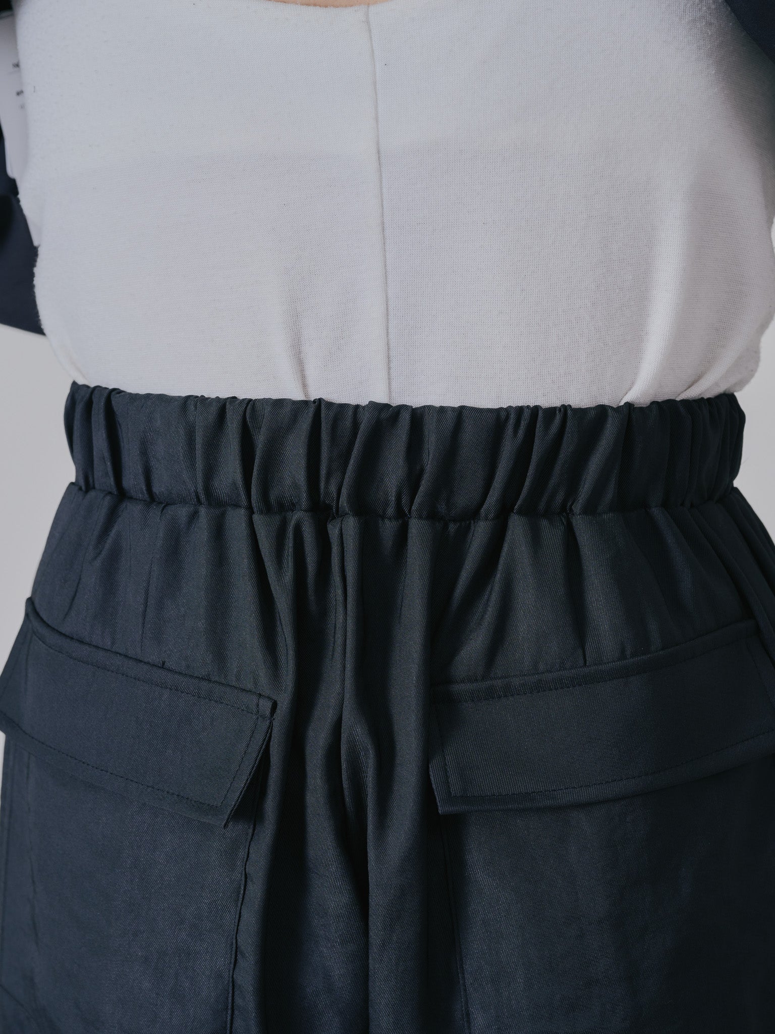 ヘムジップコクーンパンツ [601309] black