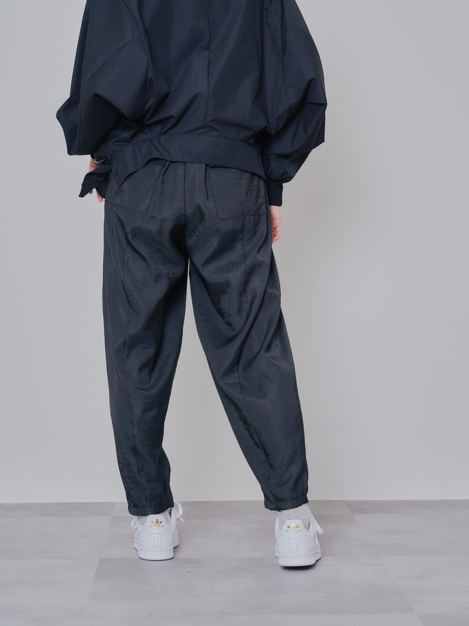 ヘムジップコクーンパンツ [601309] black
