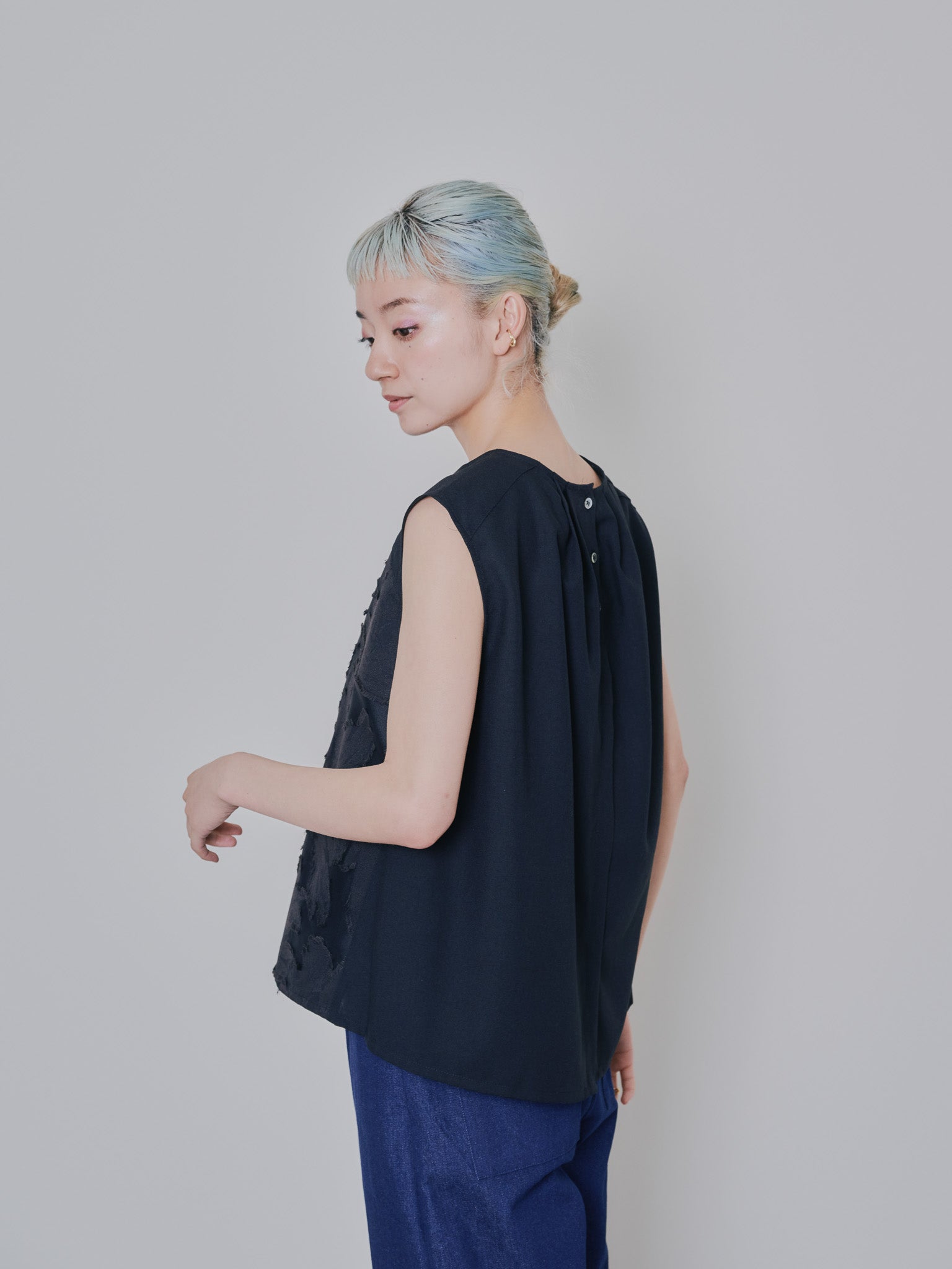 フロントリーフジャガードトップス [603307] black