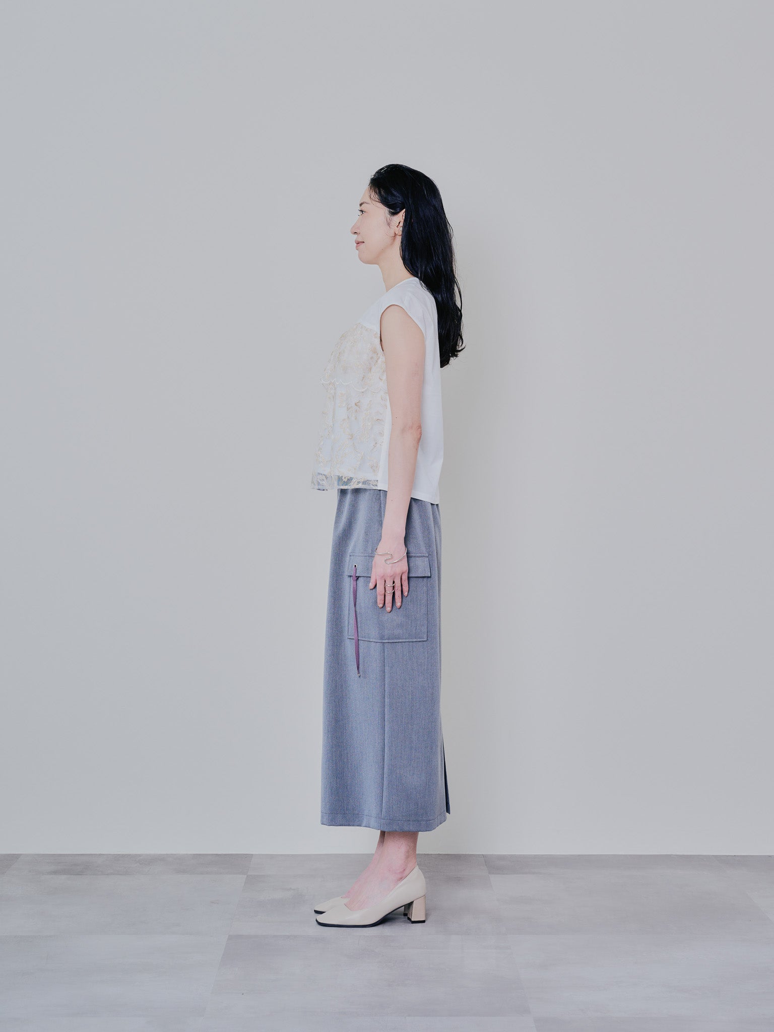 フロントティアードボタニカル刺繍トップス [603321] off