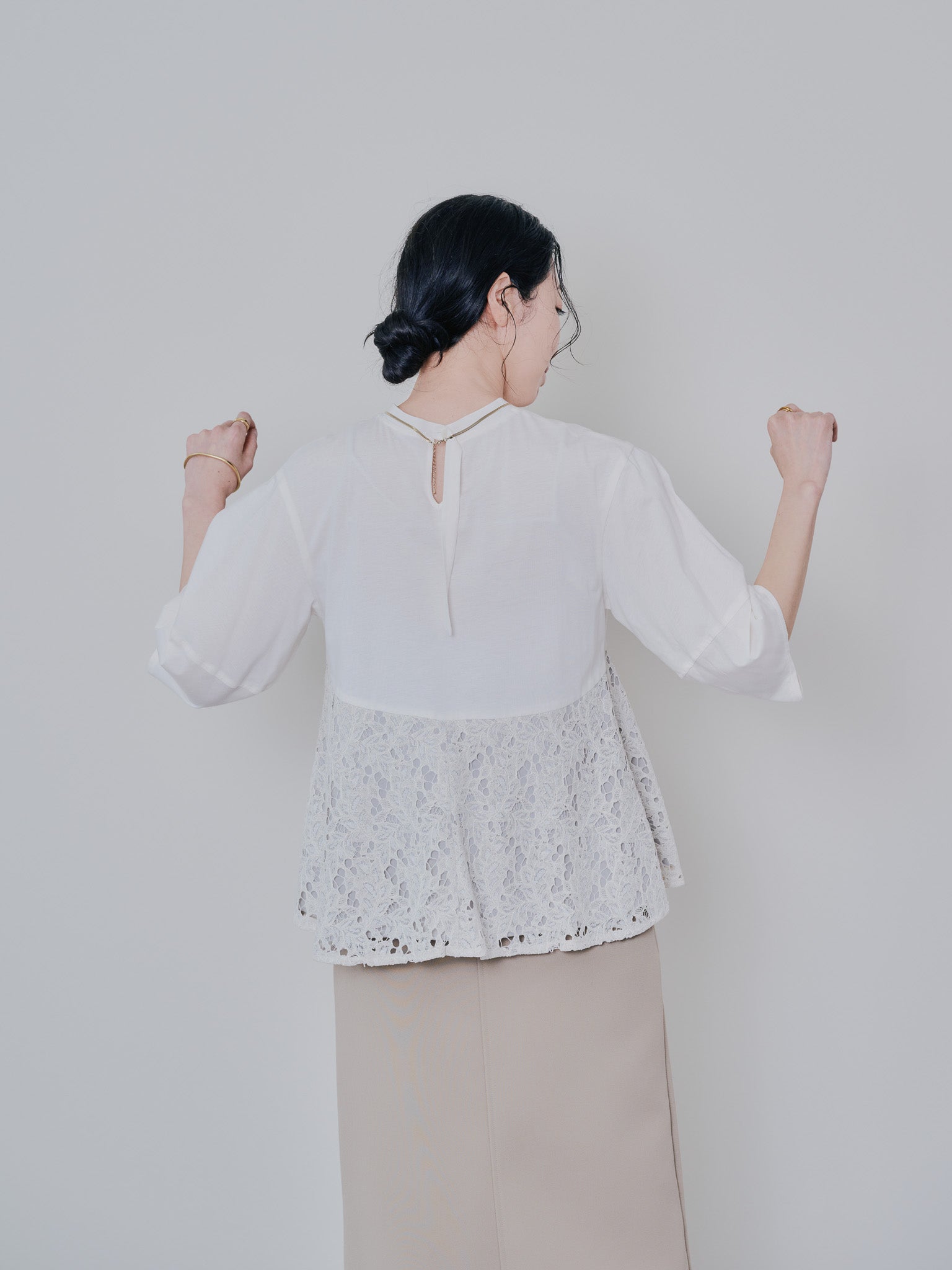 バックタイヘムレース切替トップス [603327] beige