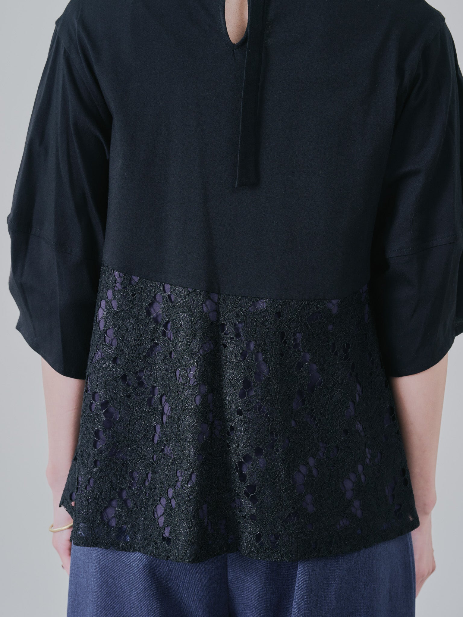 バックタイヘムレース切替トップス [603327] black