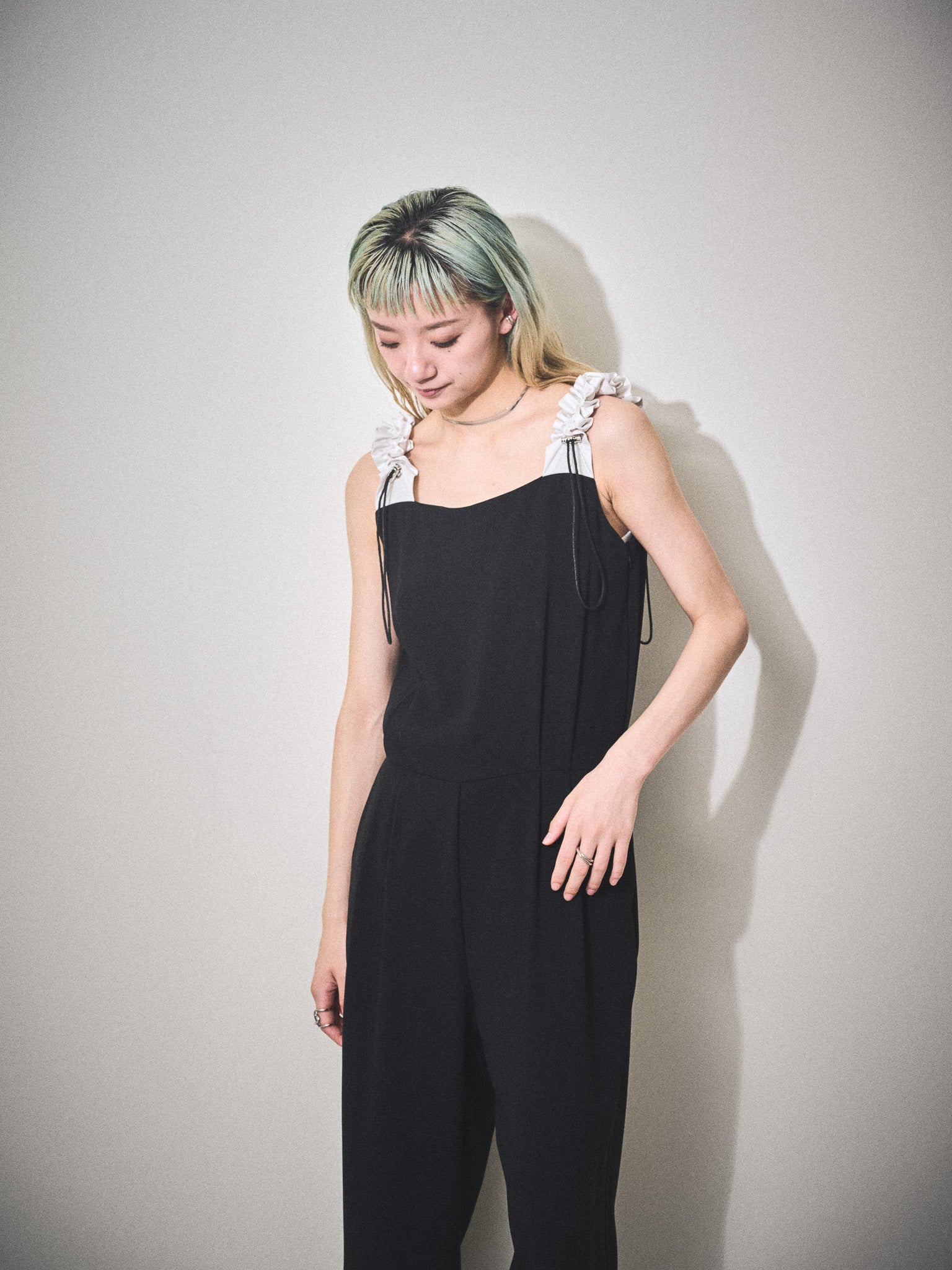 ギャザーストラップオールインワン [601321] black