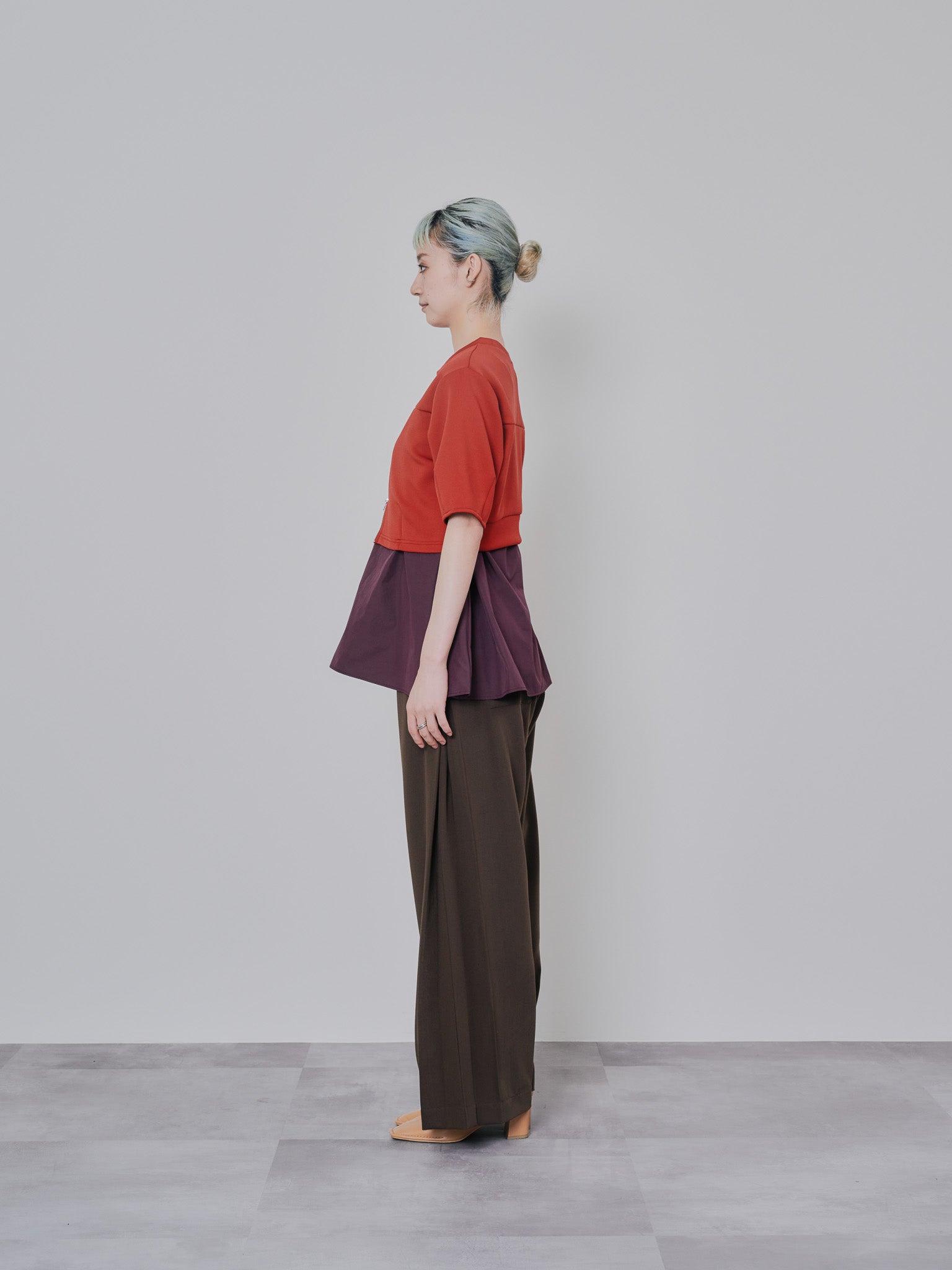 サイドプリーツ配色ステッチパンツ [601375] brown