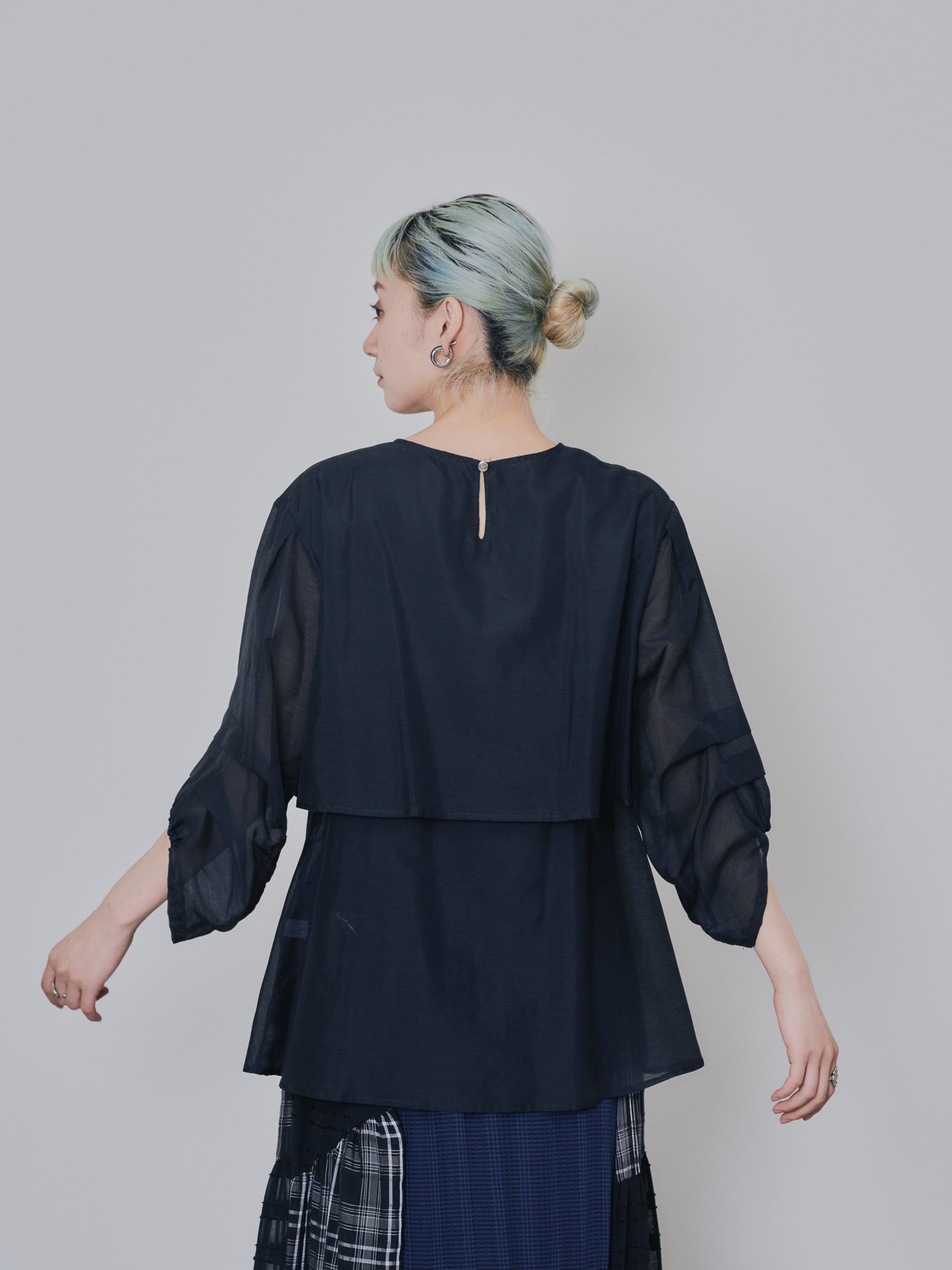 ケープライクシアーチュニックブラウス [603329] black