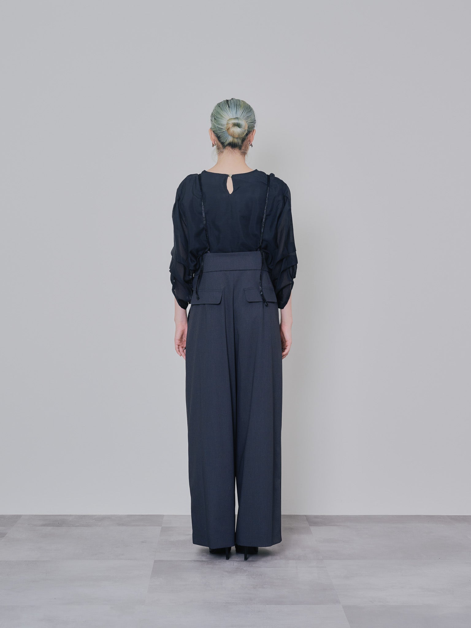 ベロアサスペンダー付パンツ [603332] charcoal