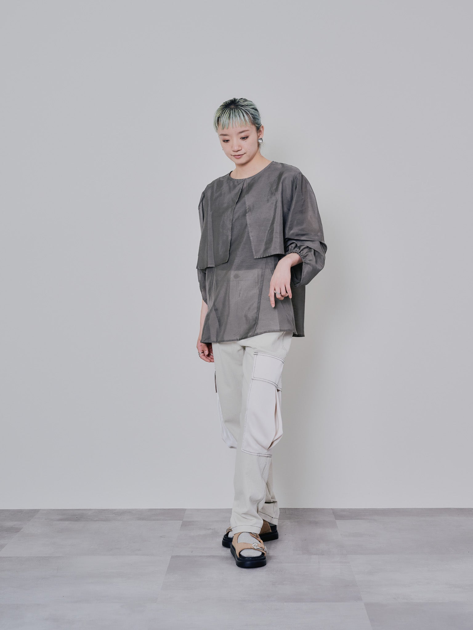 ケープライクシアーチュニックブラウス [603329] khaki