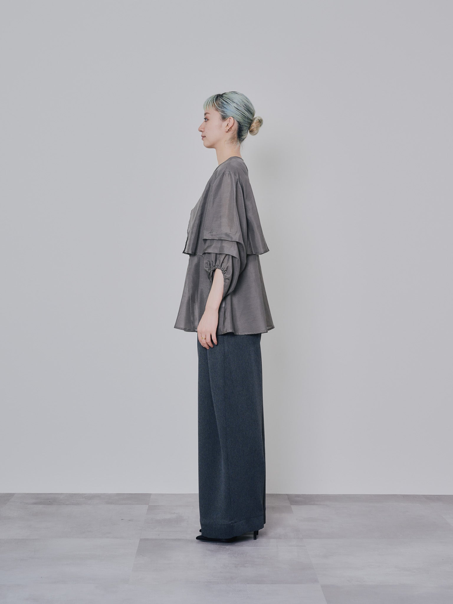 ケープライクシアーチュニックブラウス [603329] khaki