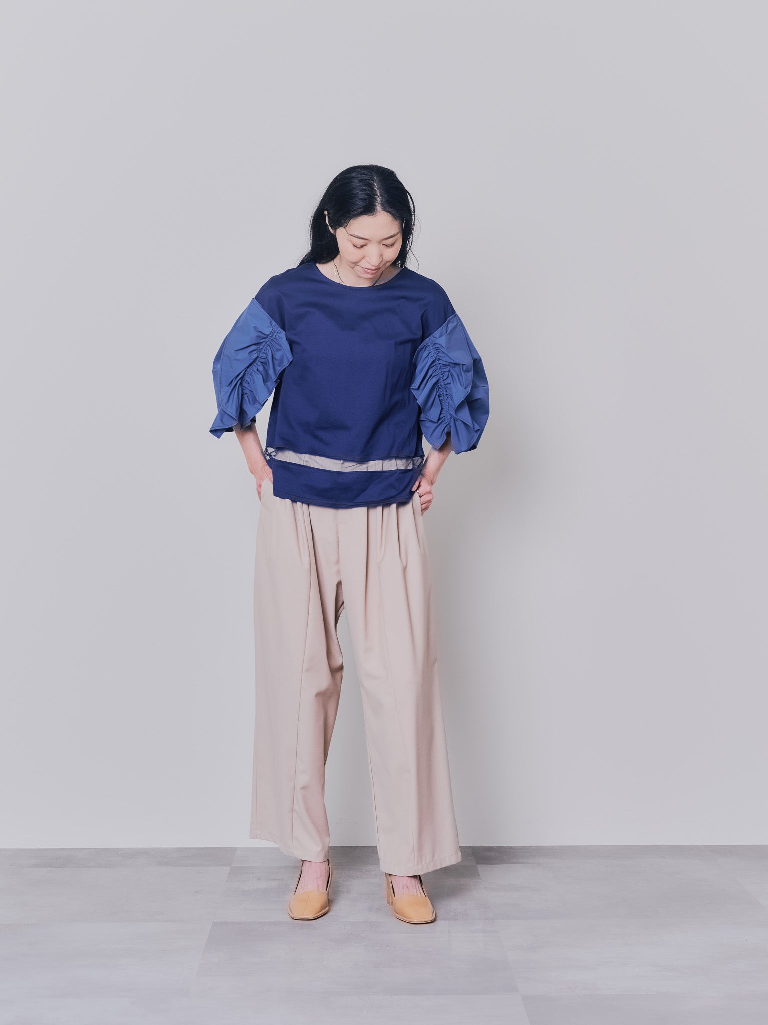 フリルスリーブ配色ステッチヘムシアートップス [603328] navy