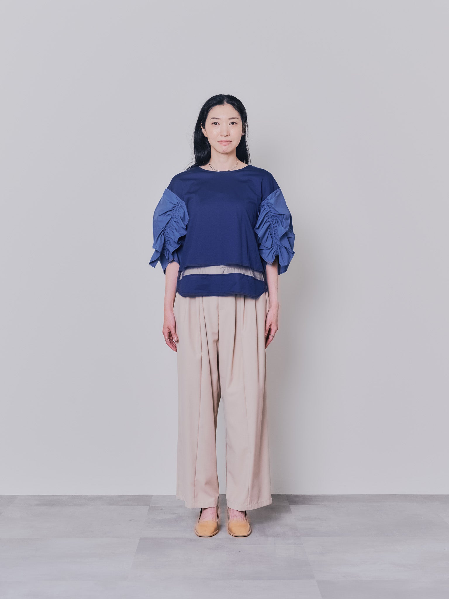 フリルスリーブ配色ステッチヘムシアートップス [603328] navy