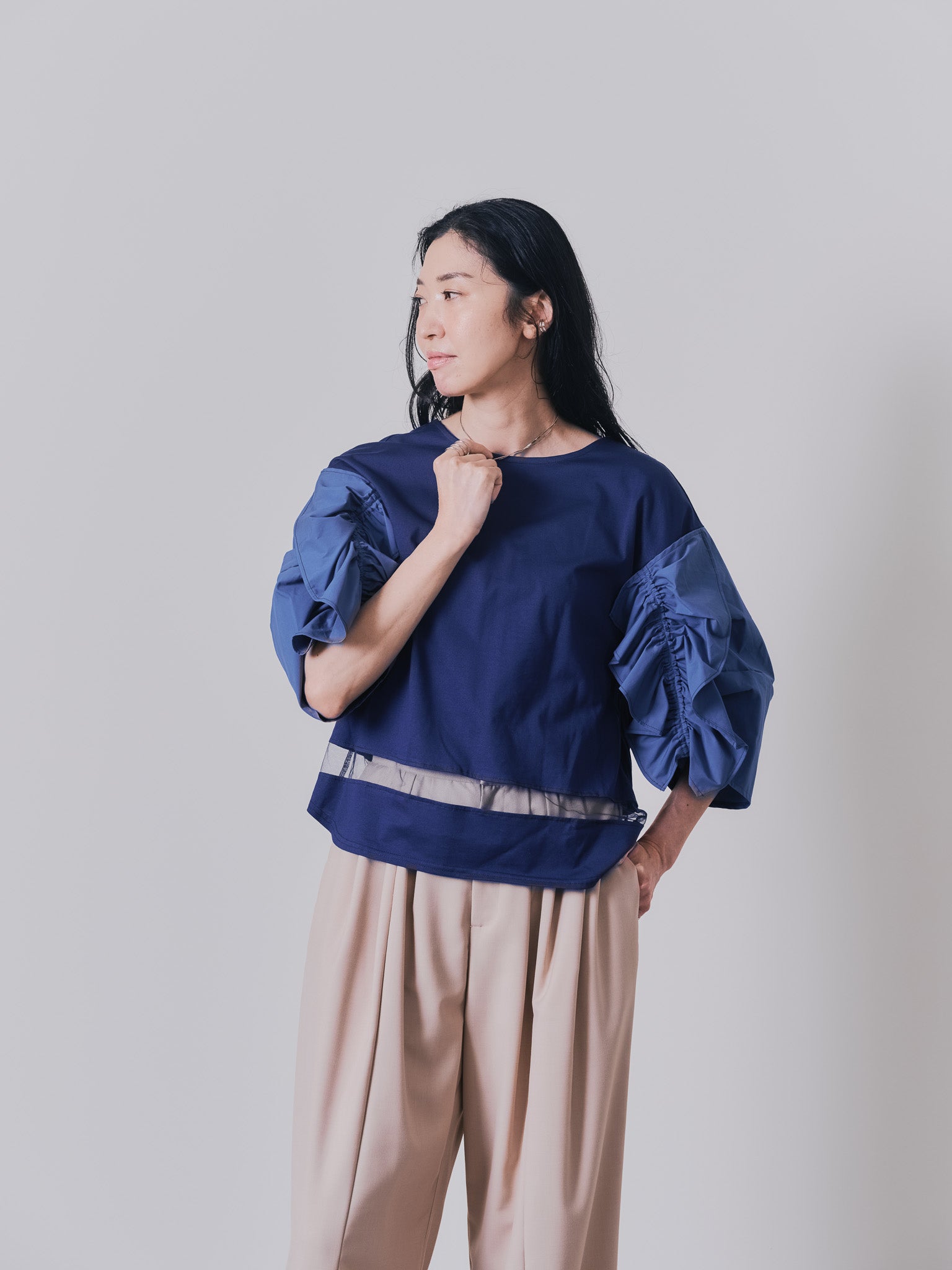 フリルスリーブ配色ステッチヘムシアートップス [603328] navy