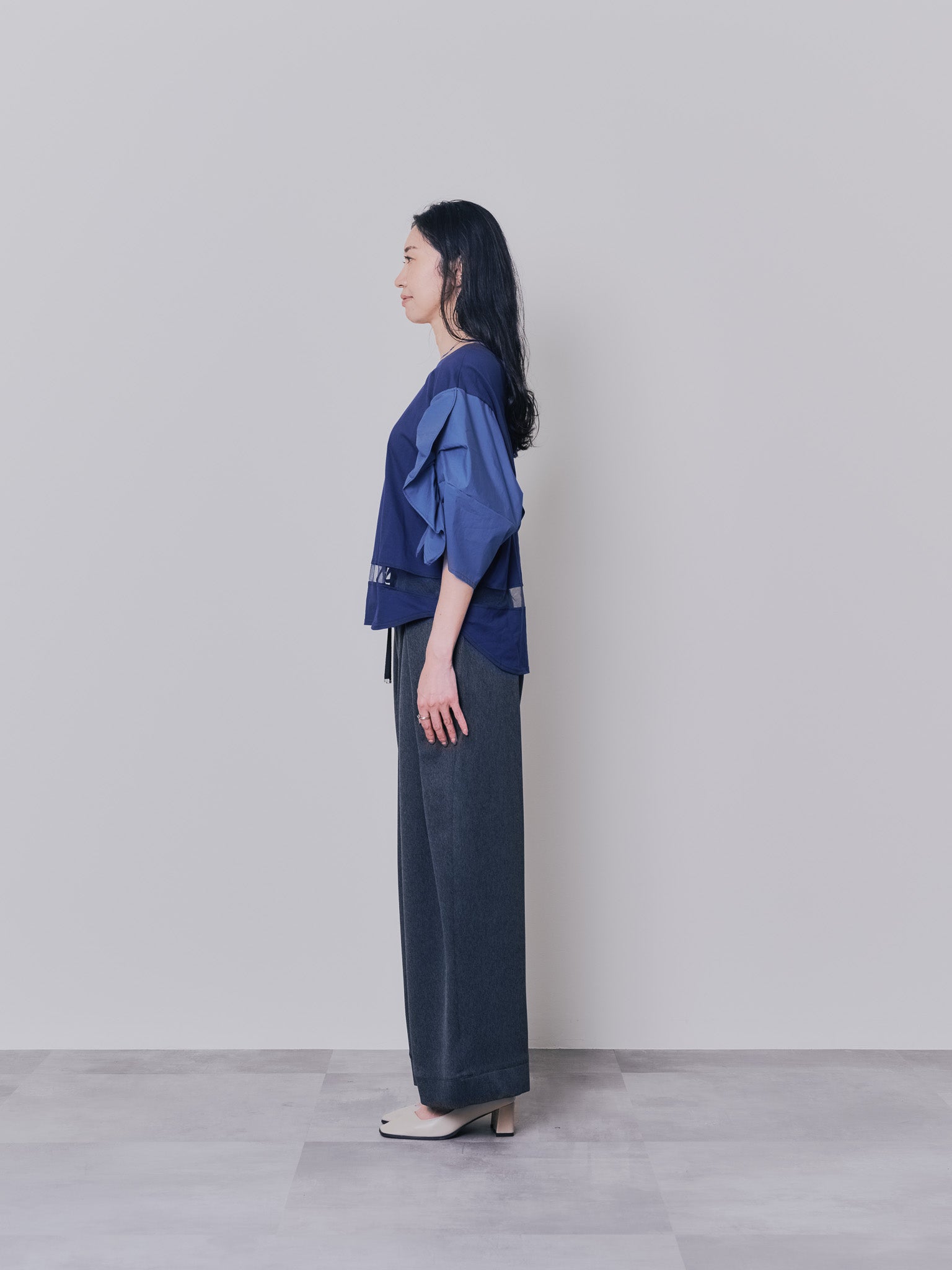フリルスリーブ配色ステッチヘムシアートップス [603328] navy