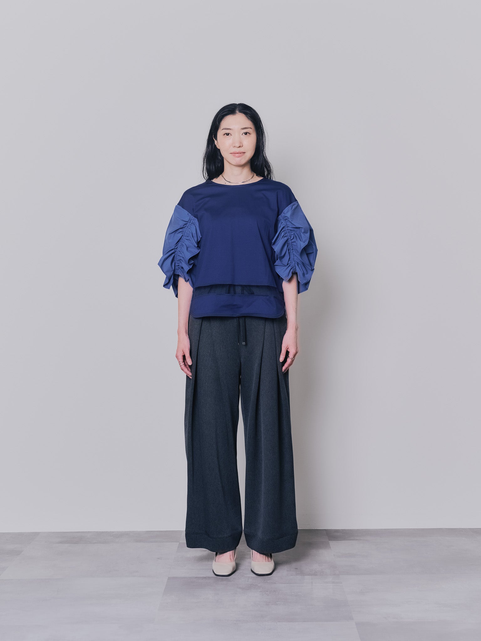 フリルスリーブ配色ステッチヘムシアートップス [603328] navy