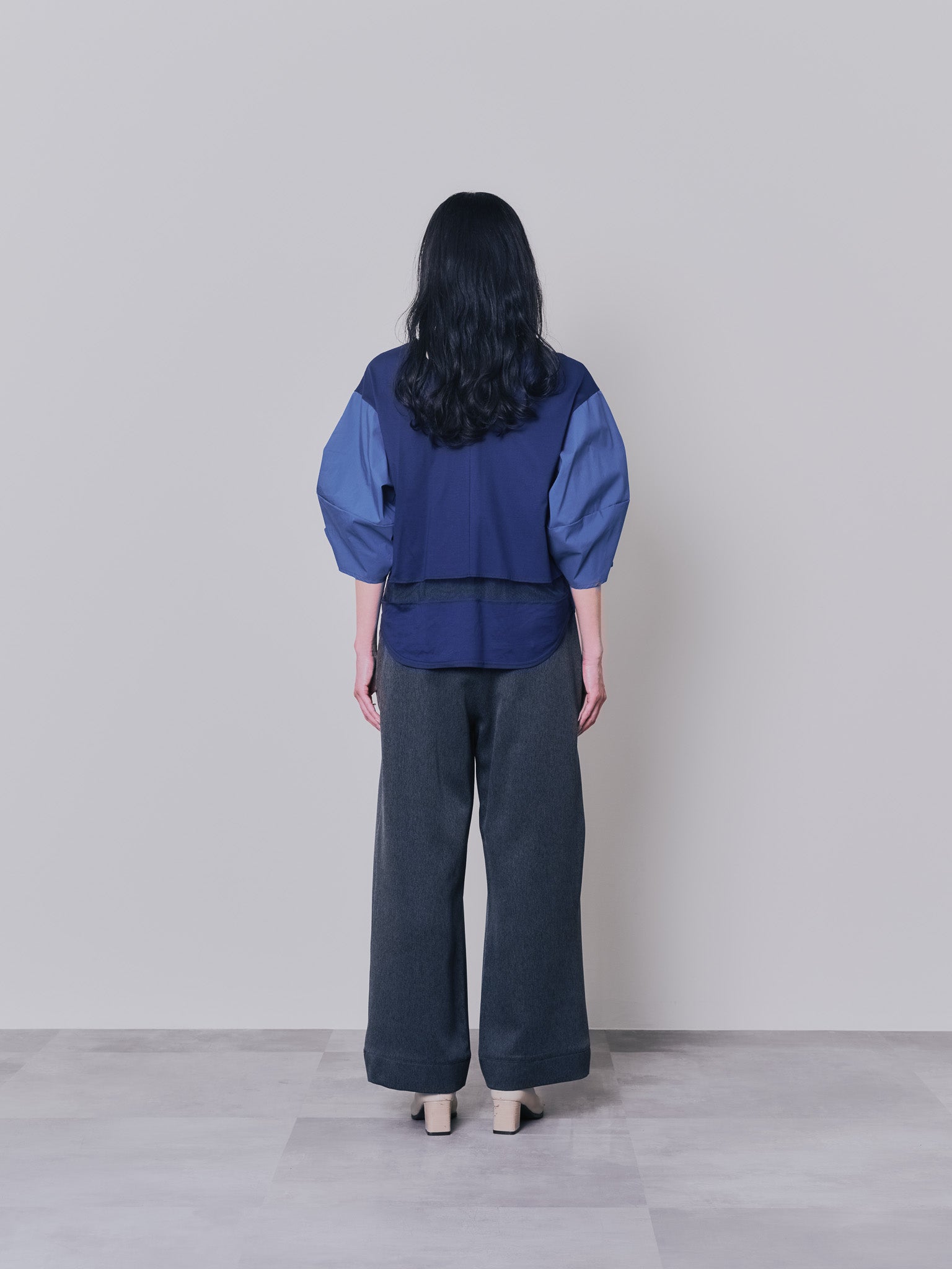 フリルスリーブ配色ステッチヘムシアートップス [603328] navy