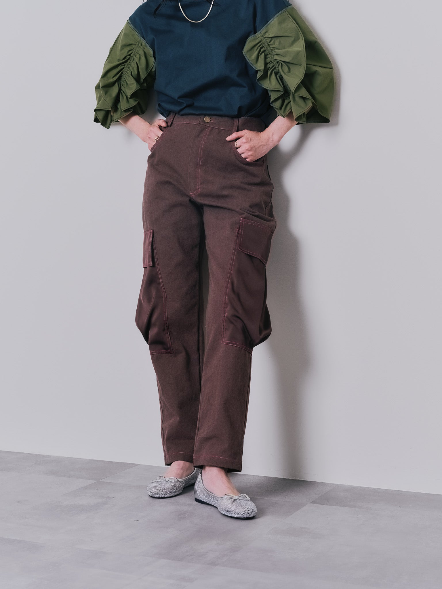 ビックサテンミリタリーポケット配色ステッチパンツ [601359] brown