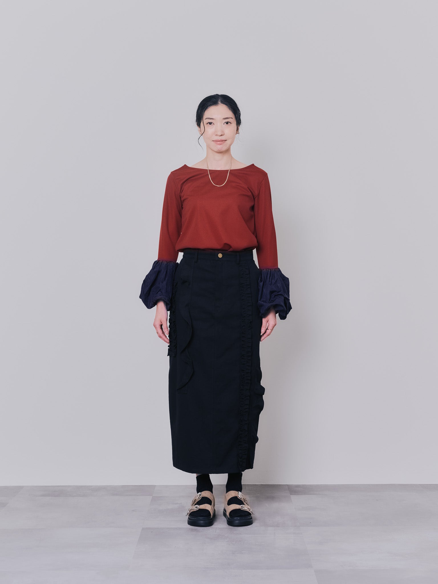 ミックスフリルカツラギタイトスカート [601358] black