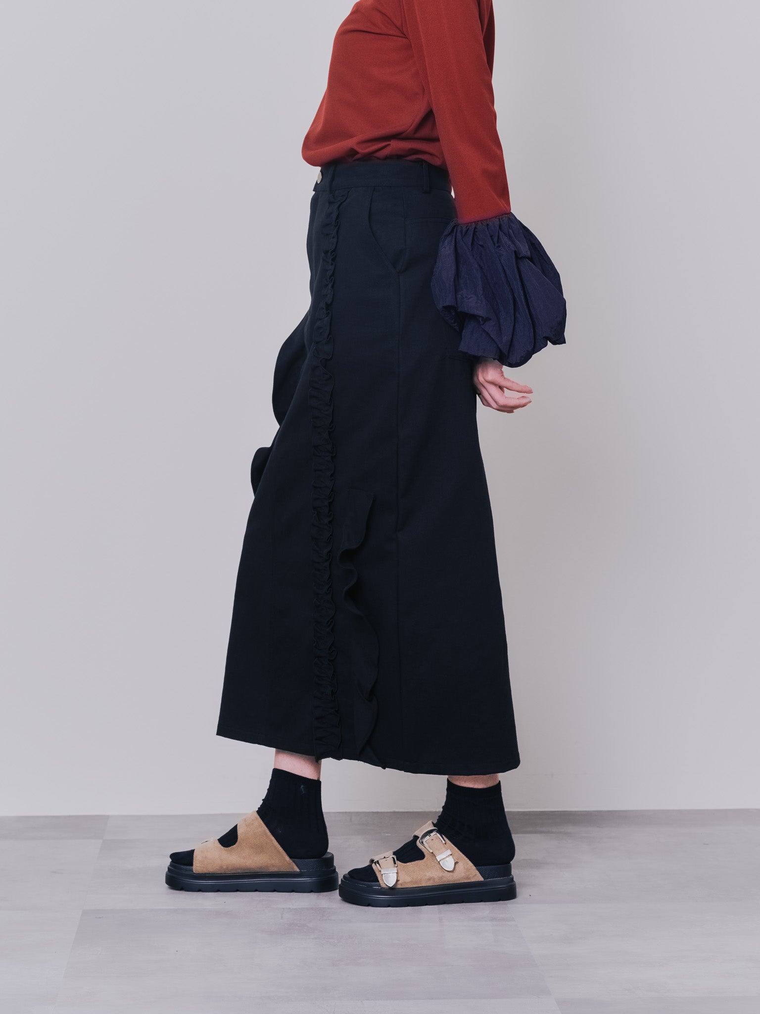 ミックスフリルカツラギタイトスカート [601358] black