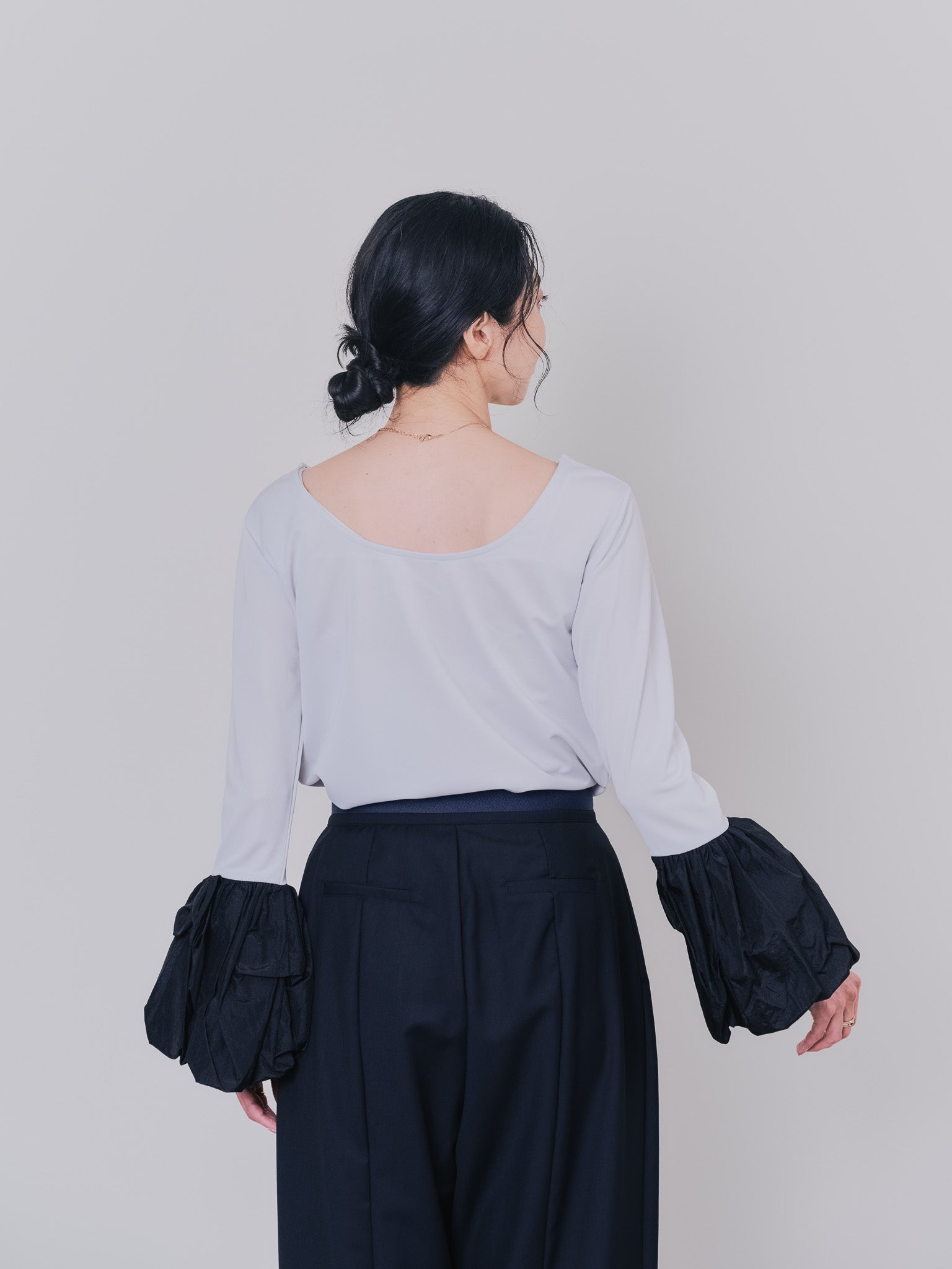 配色バルーンスリーブトップス [601371] light grey