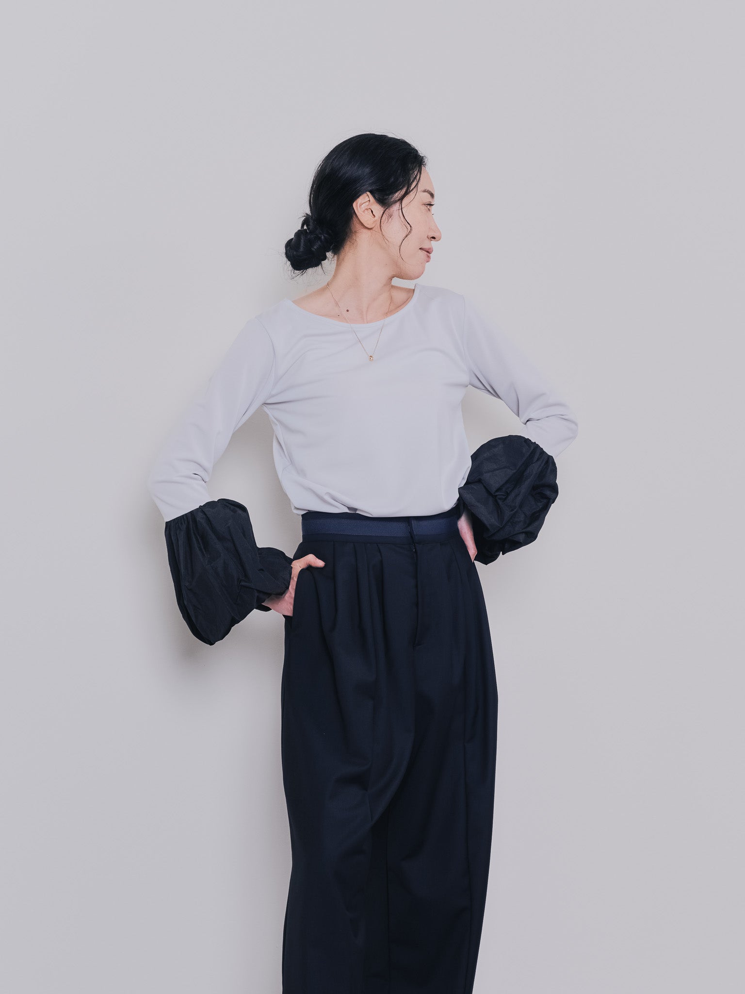 【TIME SALE 10/21 17:00まで!!】配色バルーンスリーブトップス [601371] light grey