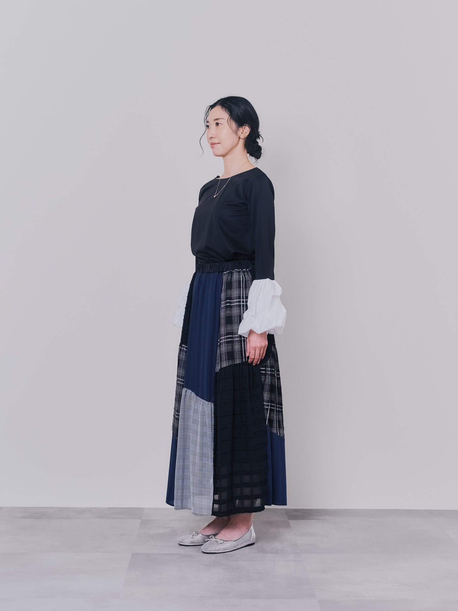 【TIME SALE 10/21 17:00まで!!】配色バルーンスリーブトップス [601371] black