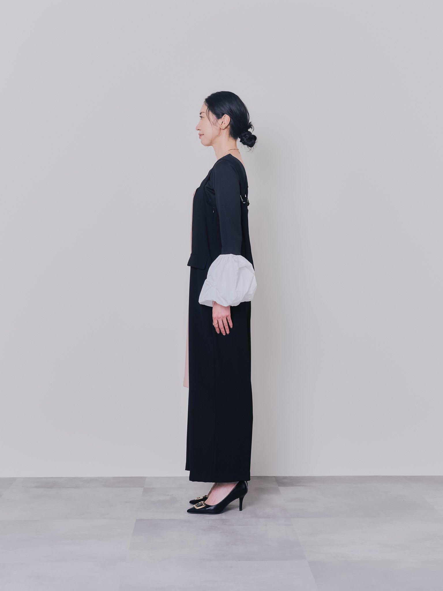 【TIME SALE 10/21 17:00まで!!】配色バルーンスリーブトップス [601371] black